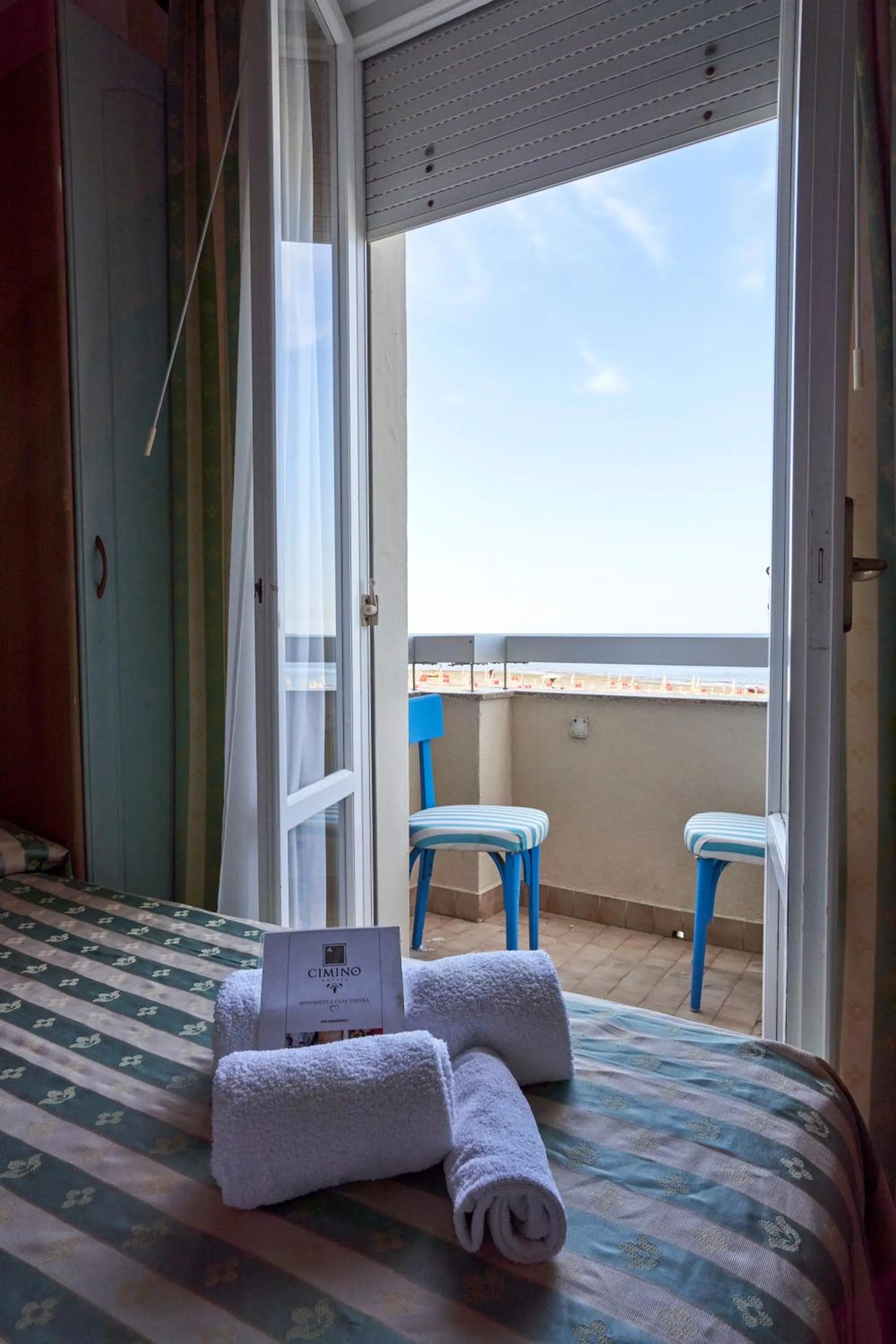 Balcony/Terrace, Bed in Hotel Adriatica sul Mare