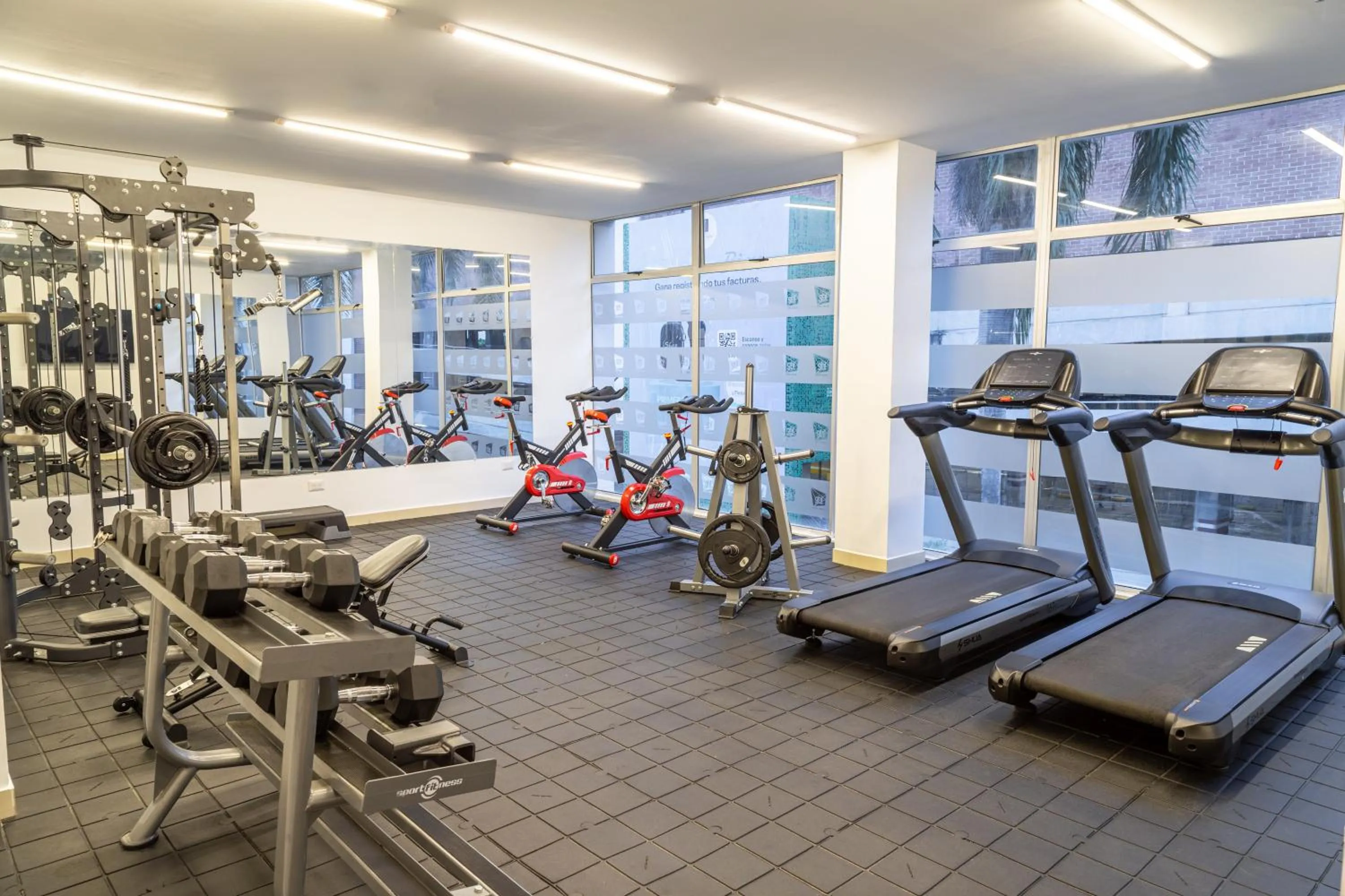 Fitness centre/facilities in GHL Hotel Neiva