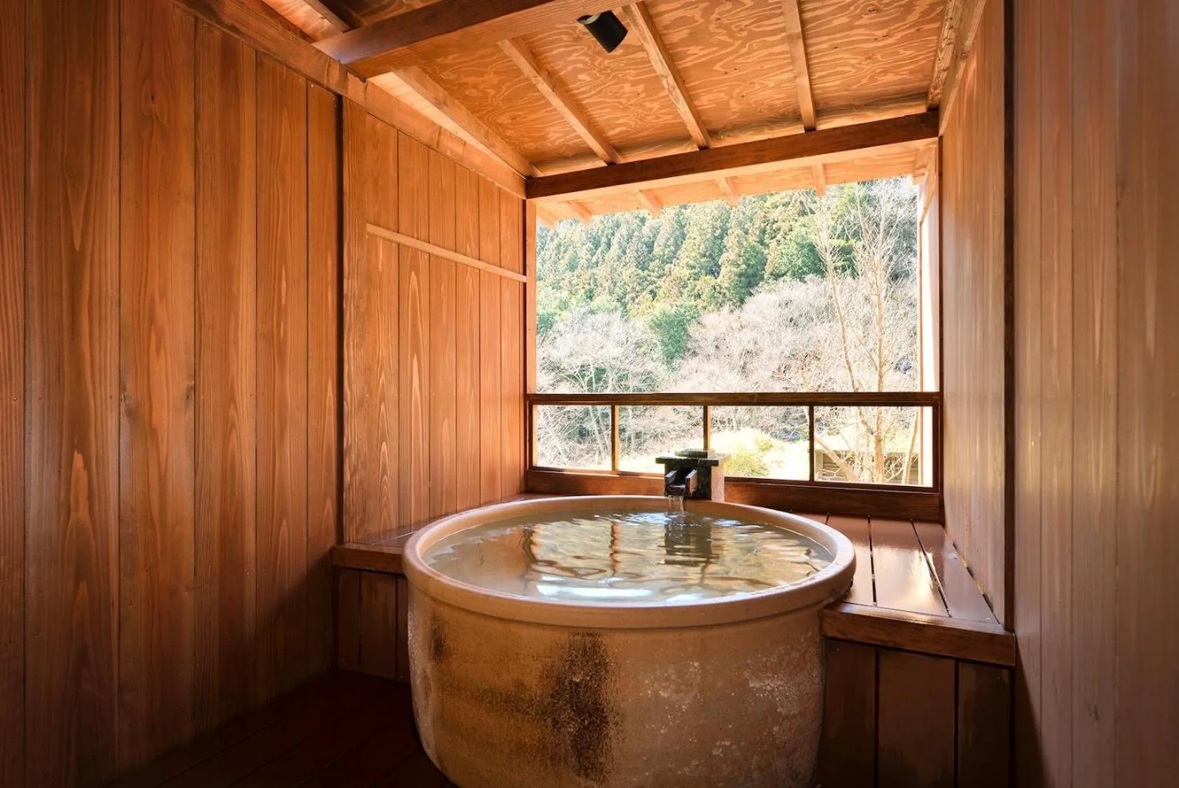 Open Air Bath in Shima Onsen Yoshimoto