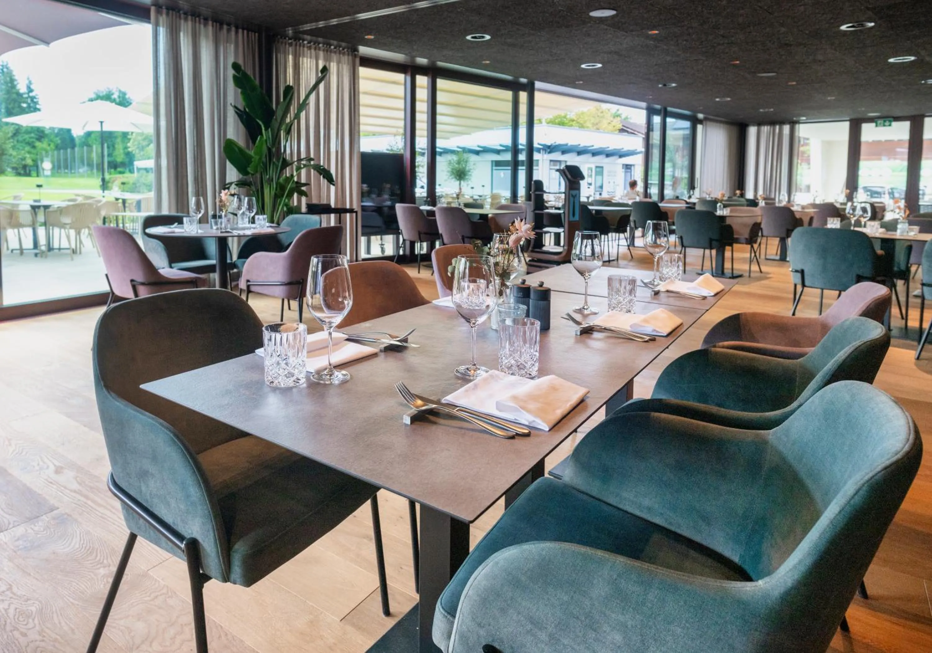 Restaurant/places to eat in Aarau West Swiss Quality Hotel