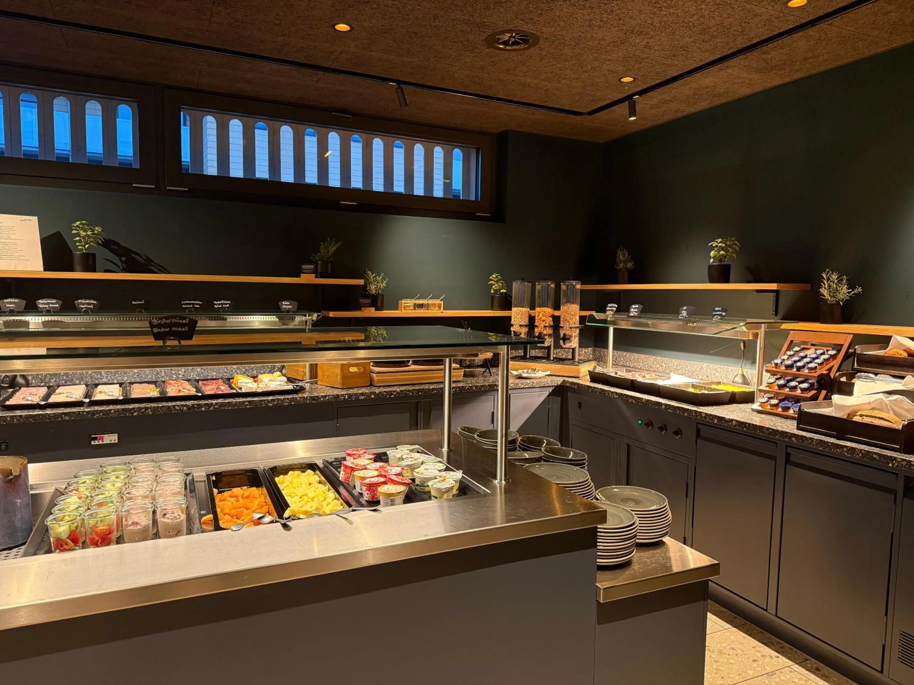 Breakfast in Aarau West Swiss Quality Hotel