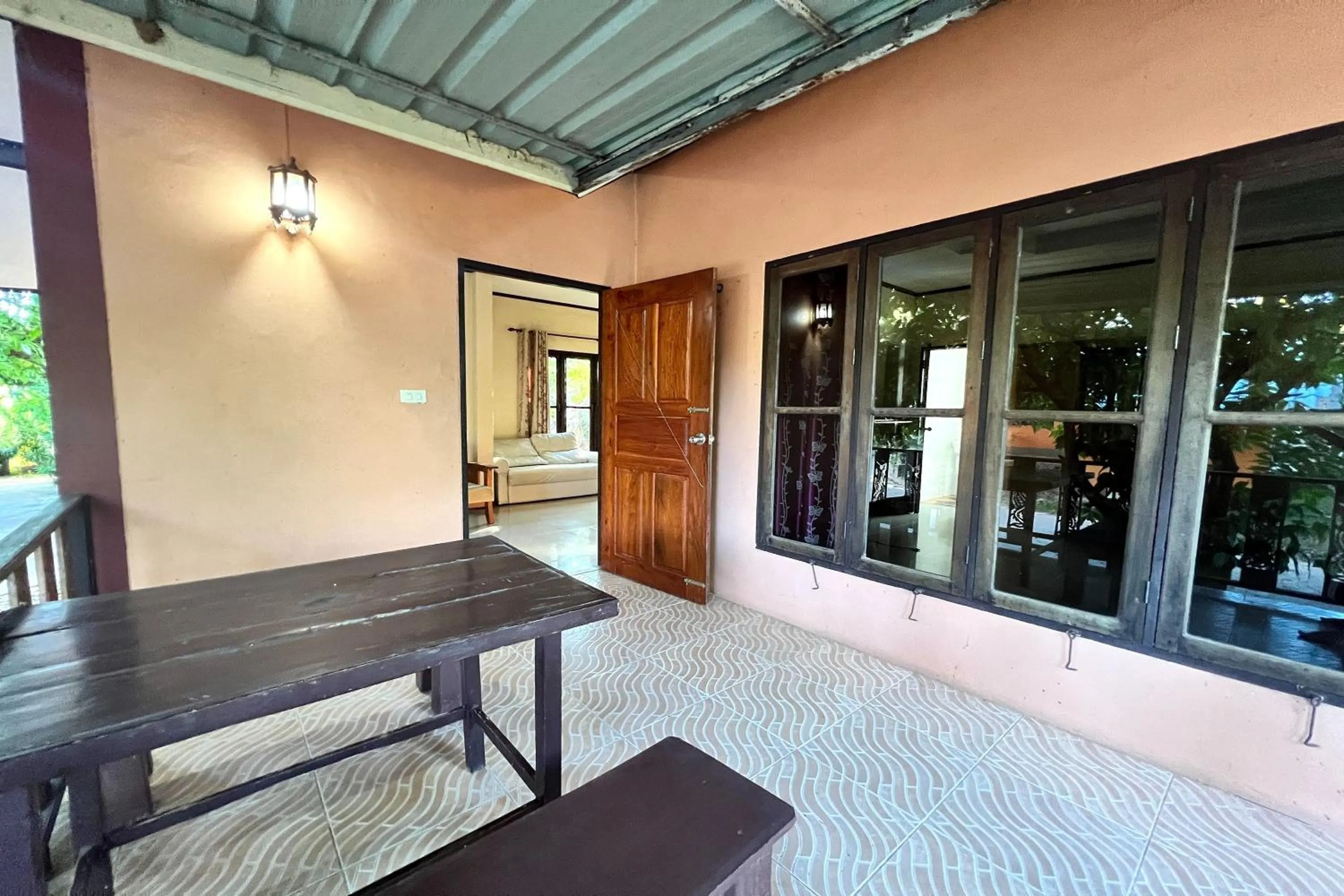 Balcony/Terrace in Saithong Resort