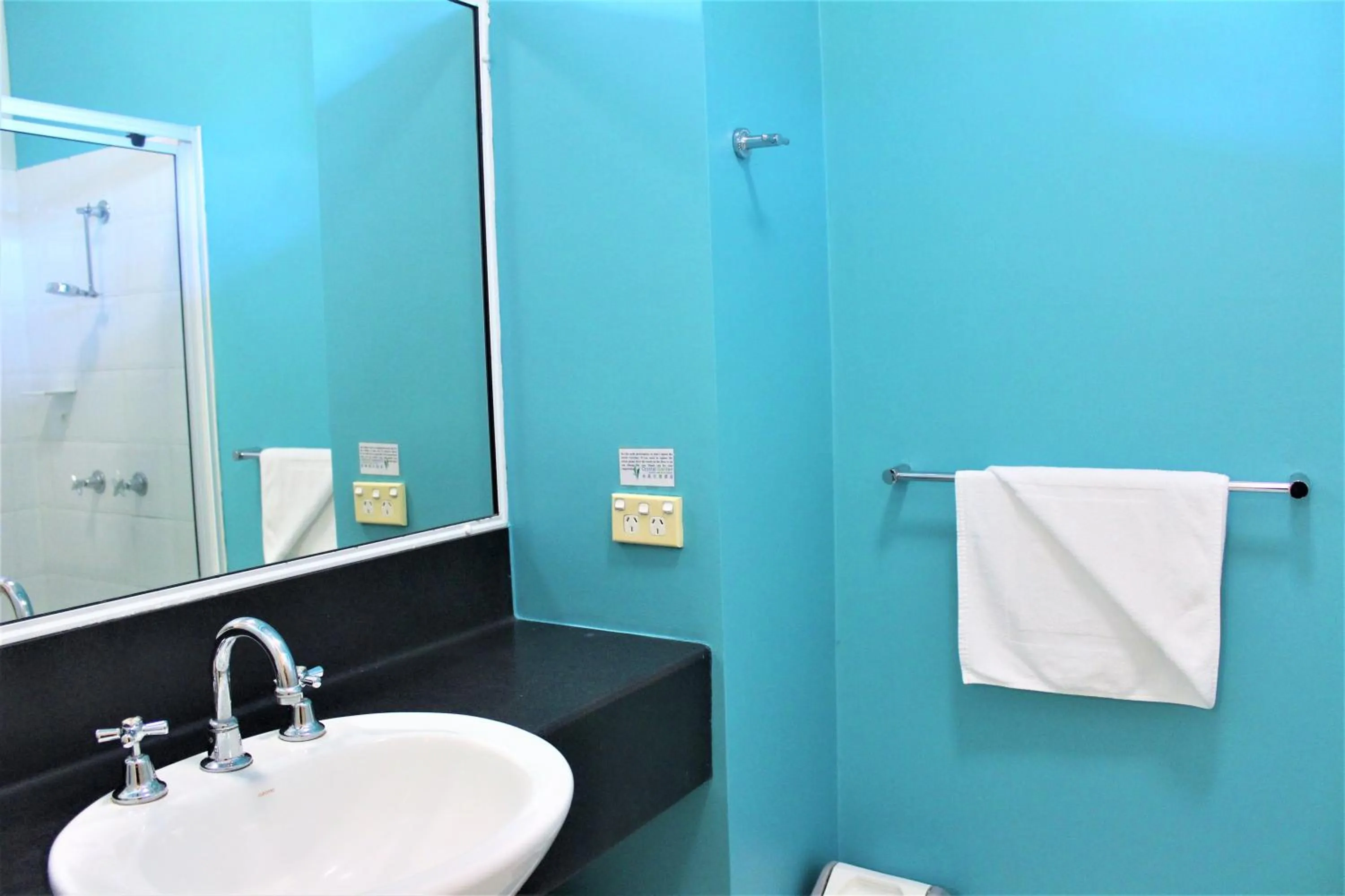 Bathroom in Crystal Garden Resort & Restaurant