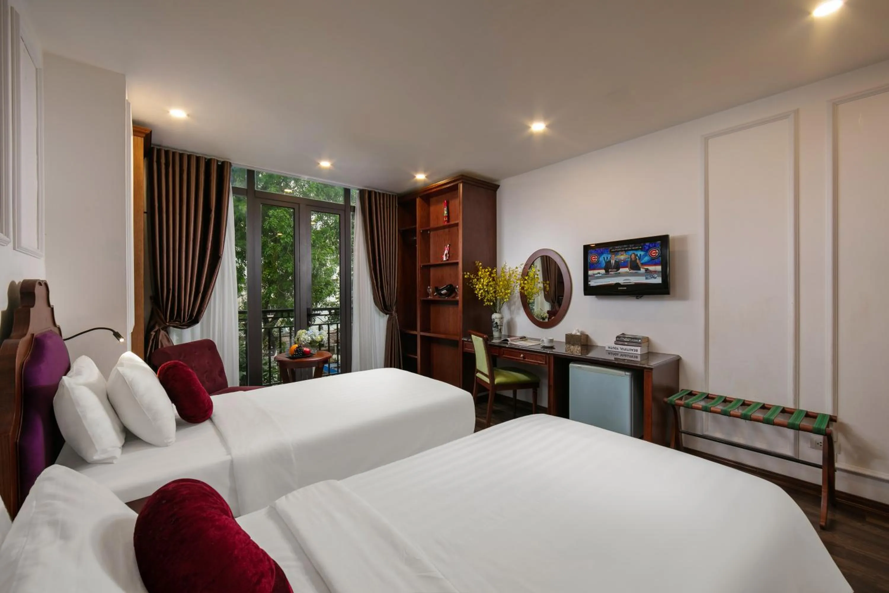 Photo of the whole room, Bed in Vision Premier Hotel & Spa