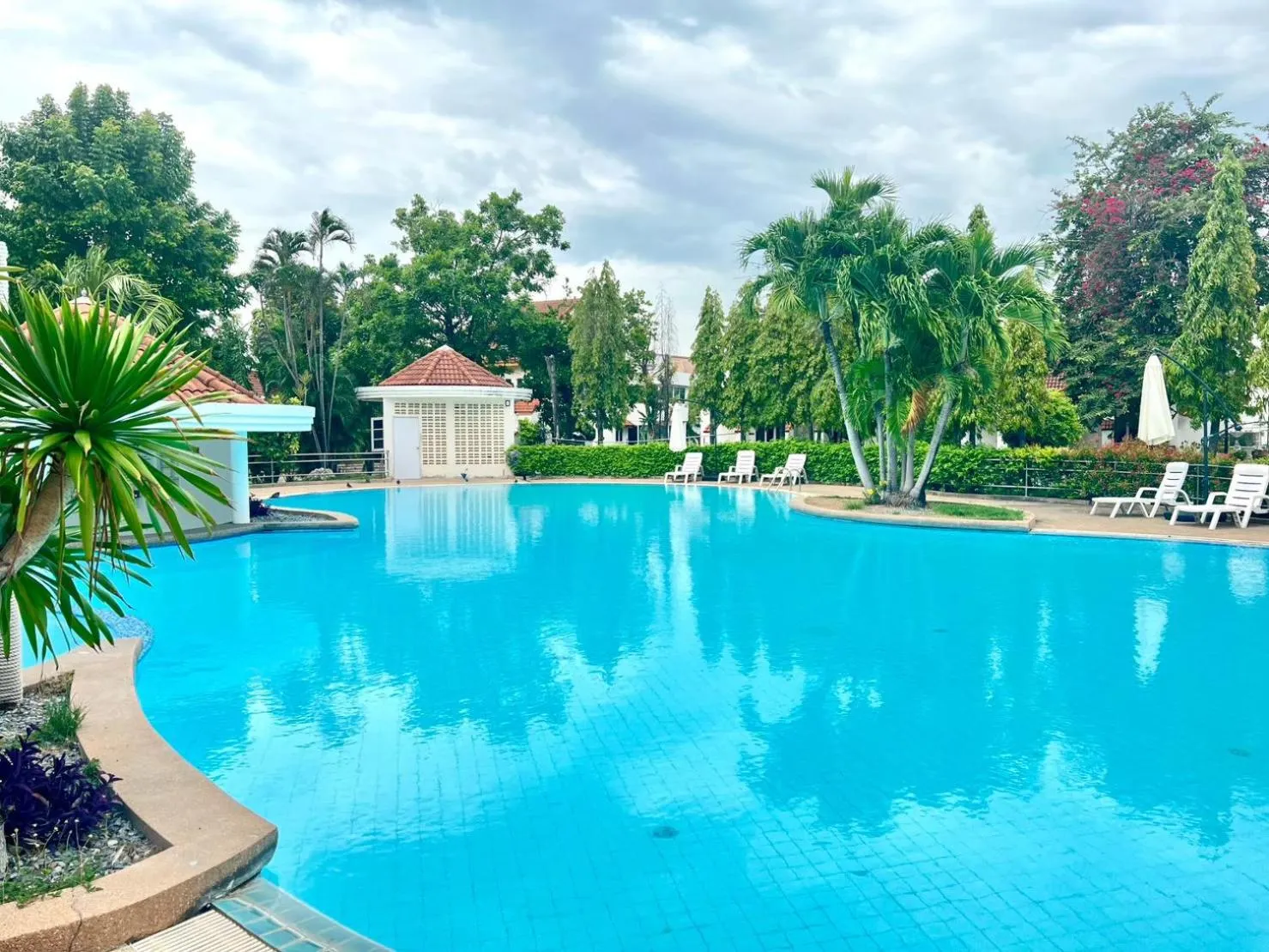 Dad D Resort by Lopburi Inn Resort