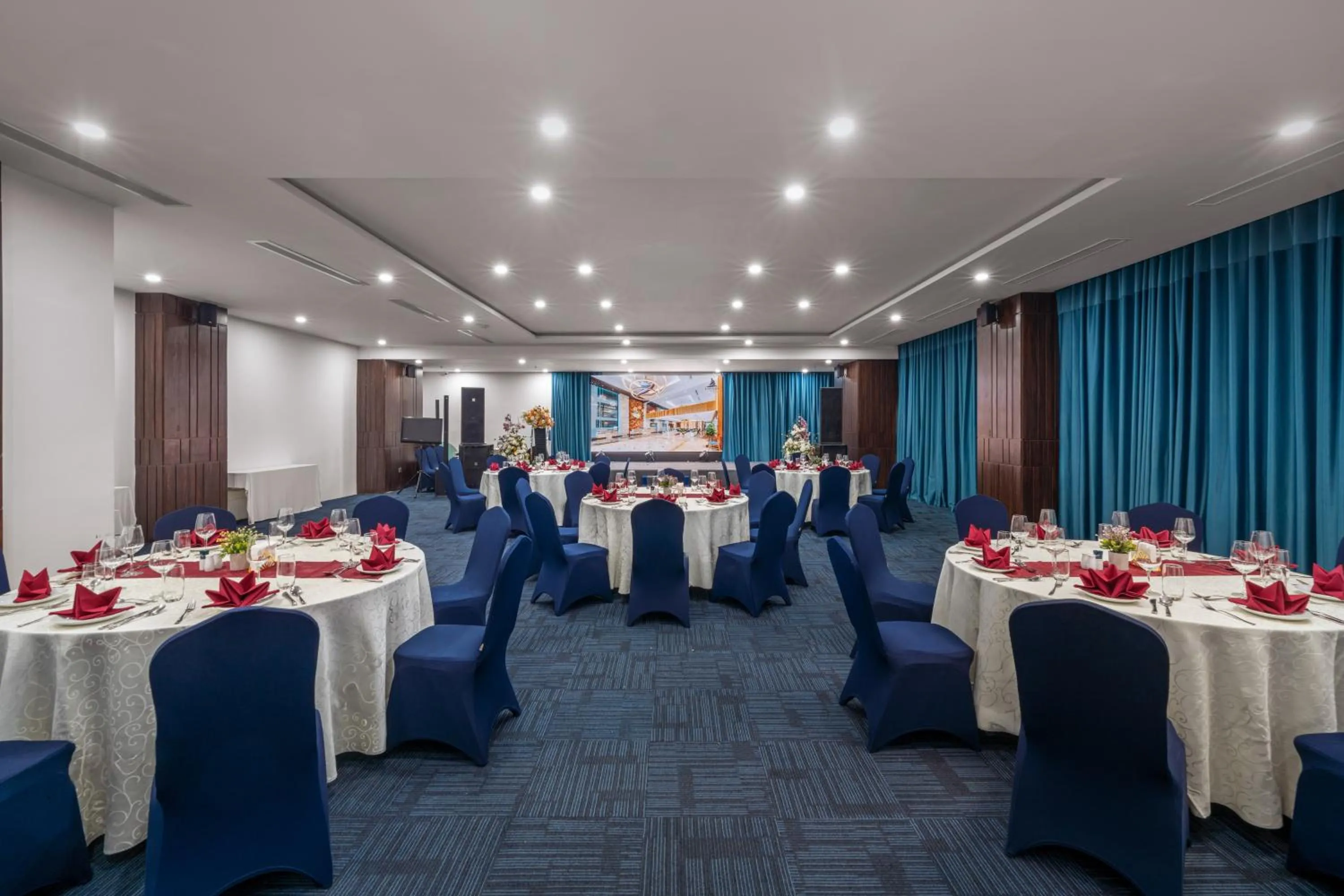 Meeting/conference room in Canvas Danang Beach Hotel