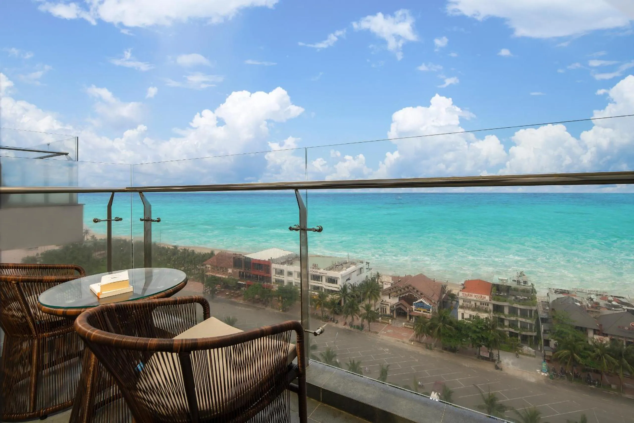 Balcony/Terrace in Canvas Danang Beach Hotel