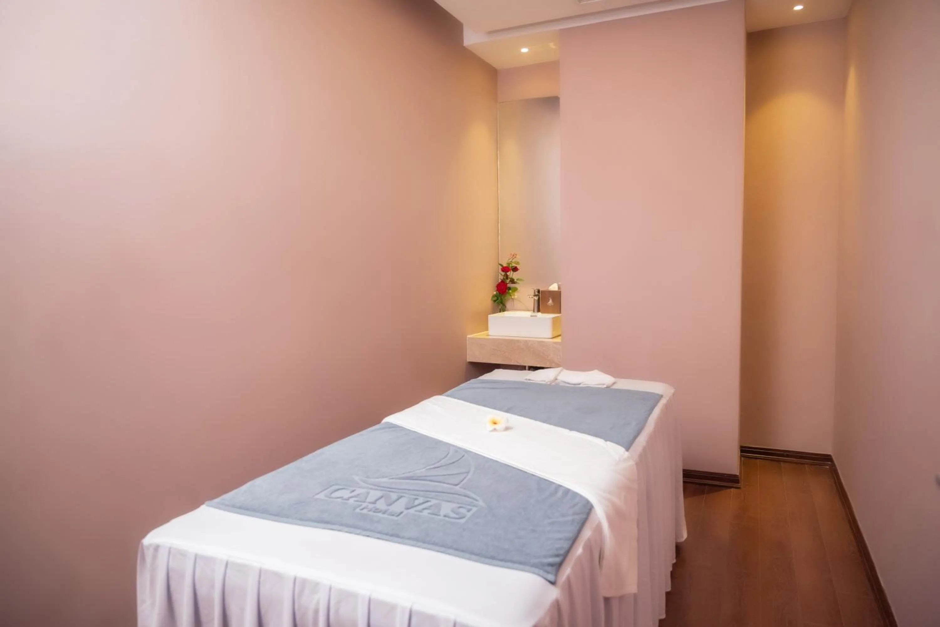 Spa and wellness centre/facilities in Canvas Danang Beach Hotel