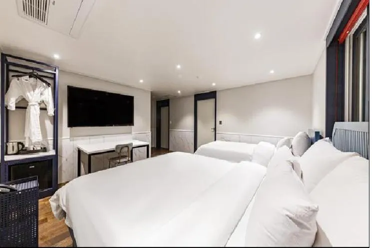 Bed in Sinan Equelim Hotel