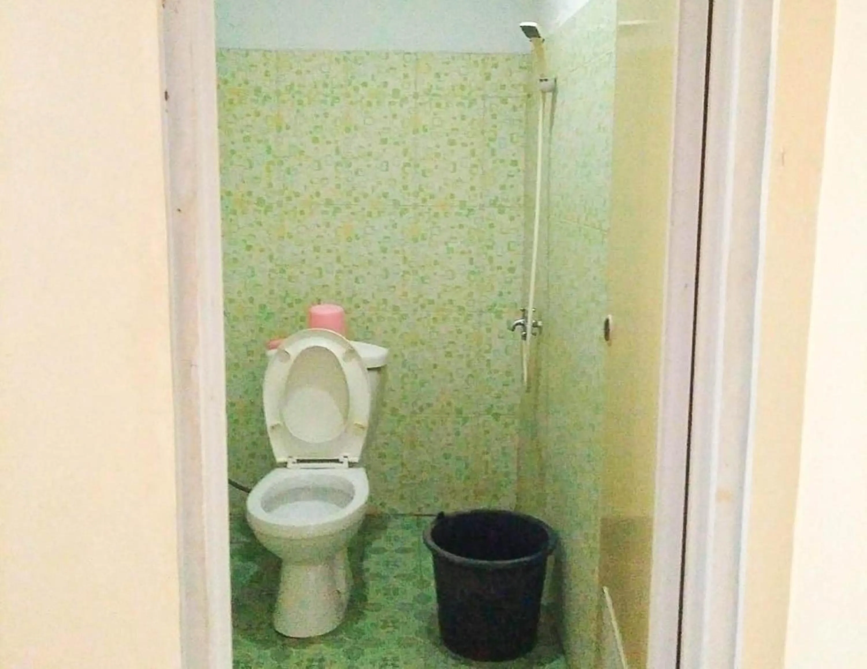 Bathroom in Hotel Abad Baru 1