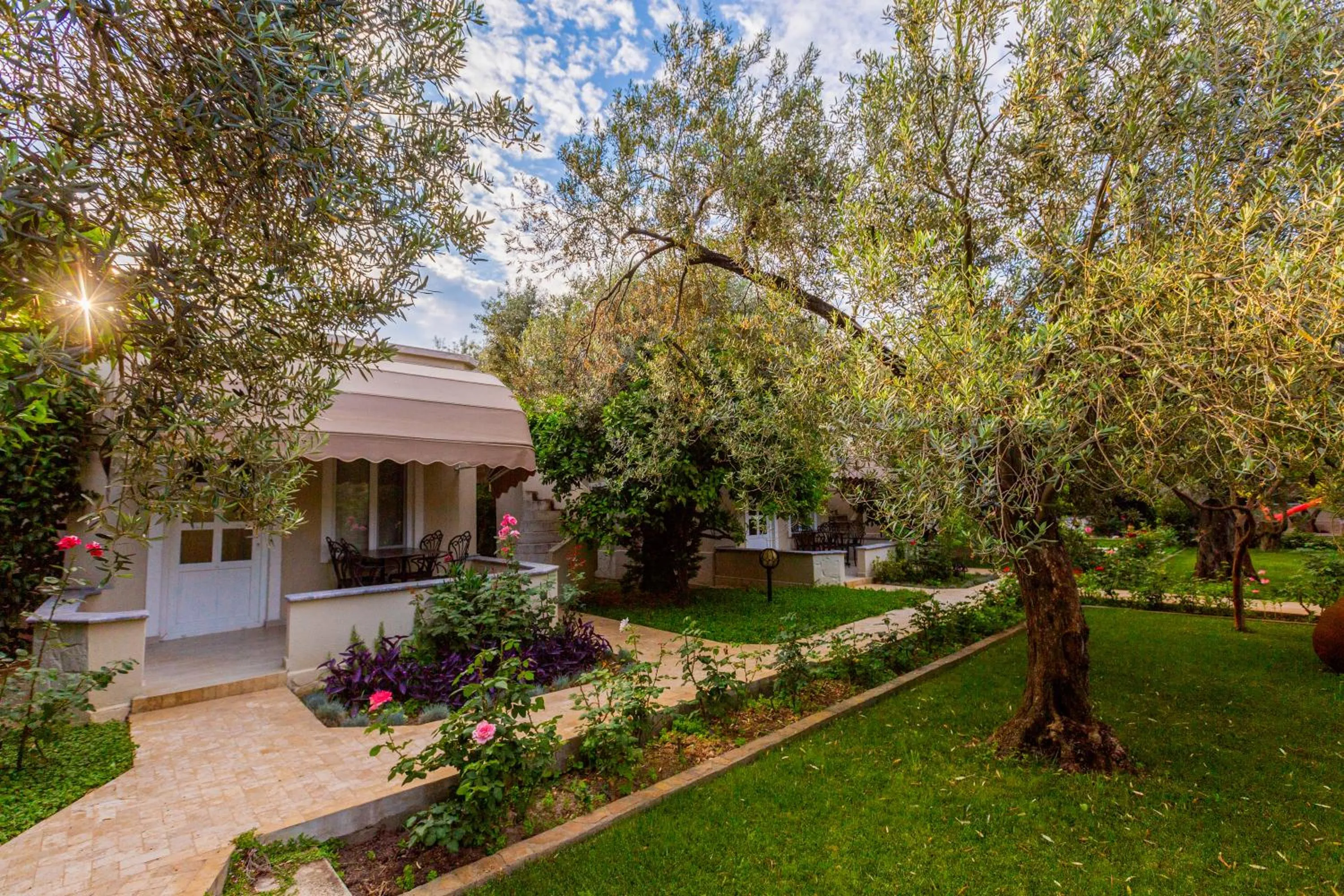 Garden in Gurel Garden House