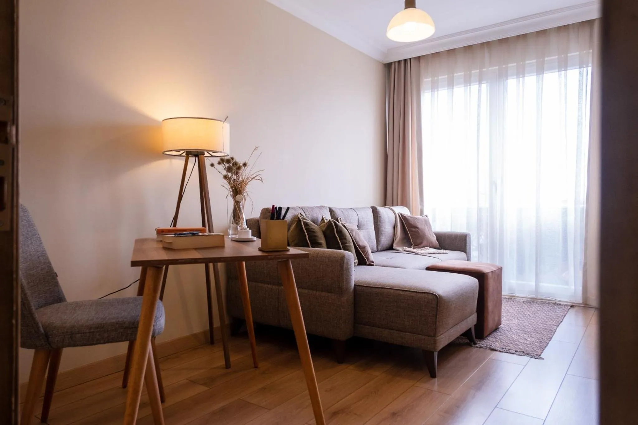 Living room in Gurel Garden House