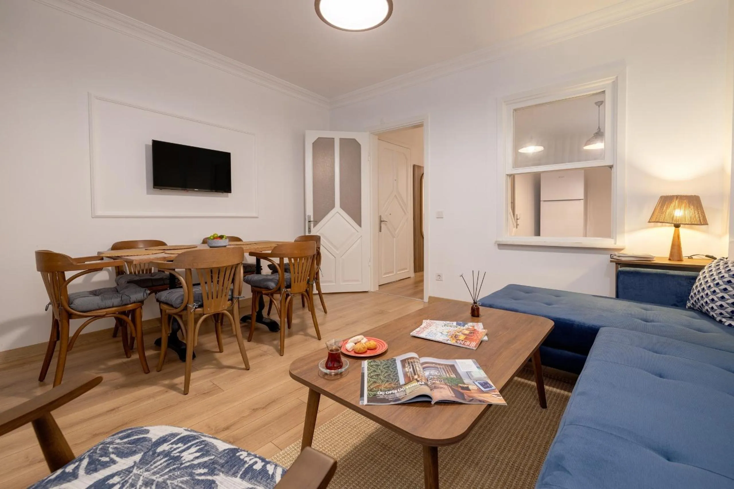 Living room in Gurel Garden House