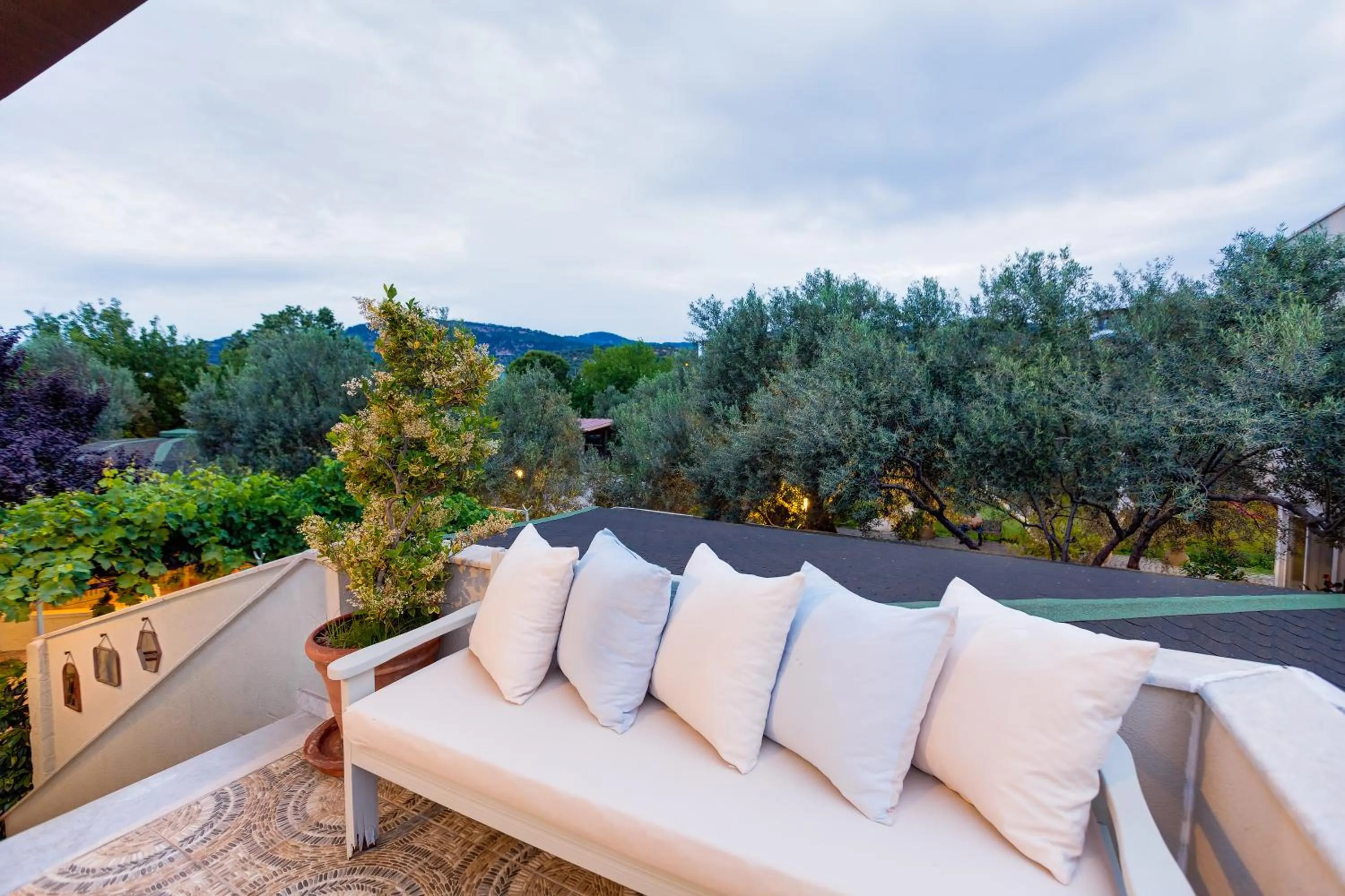 Seating area in Gurel Garden House