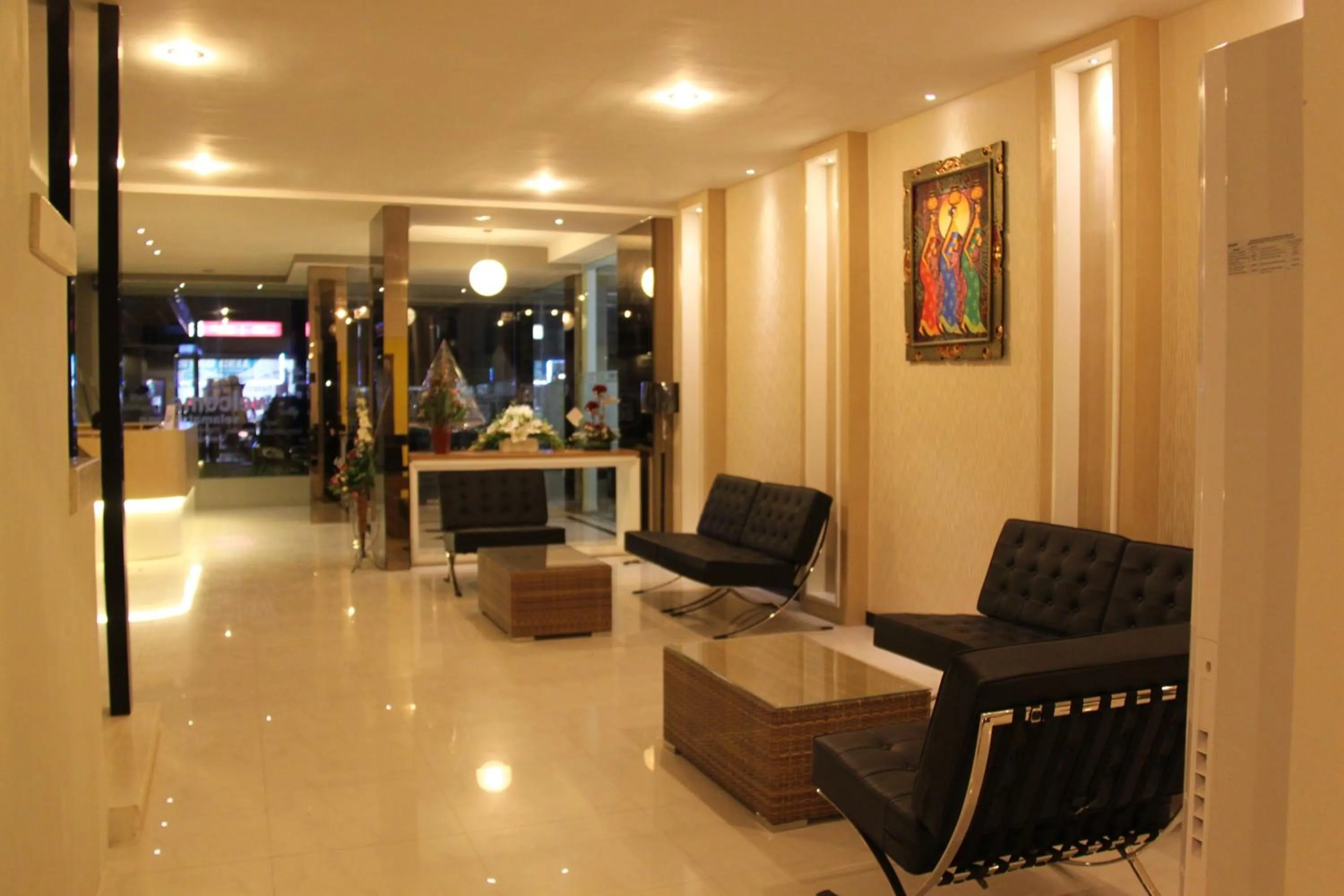 Lounge or bar in SWK 95 Hotel