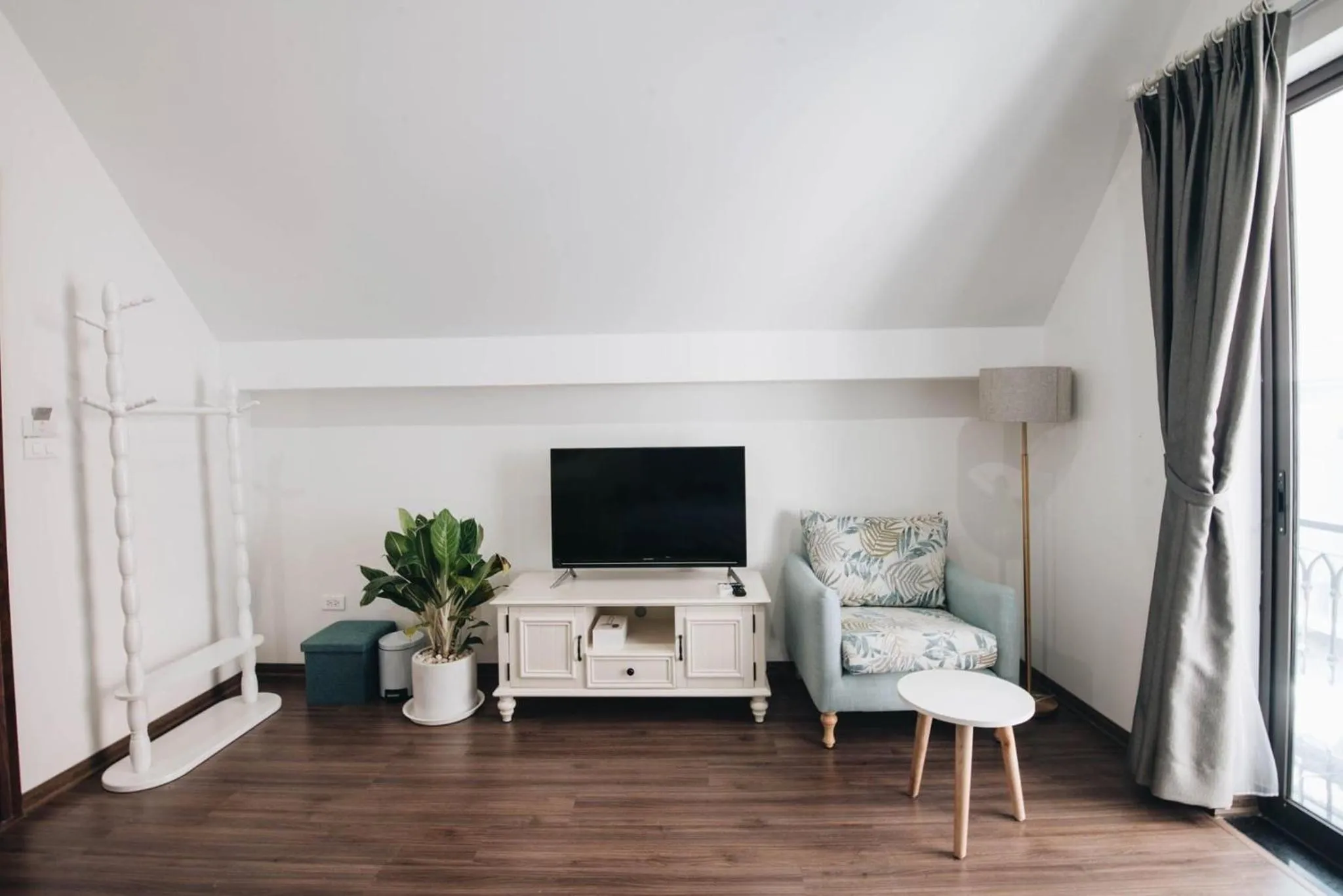 Seating area in The Q Boutique and Home
