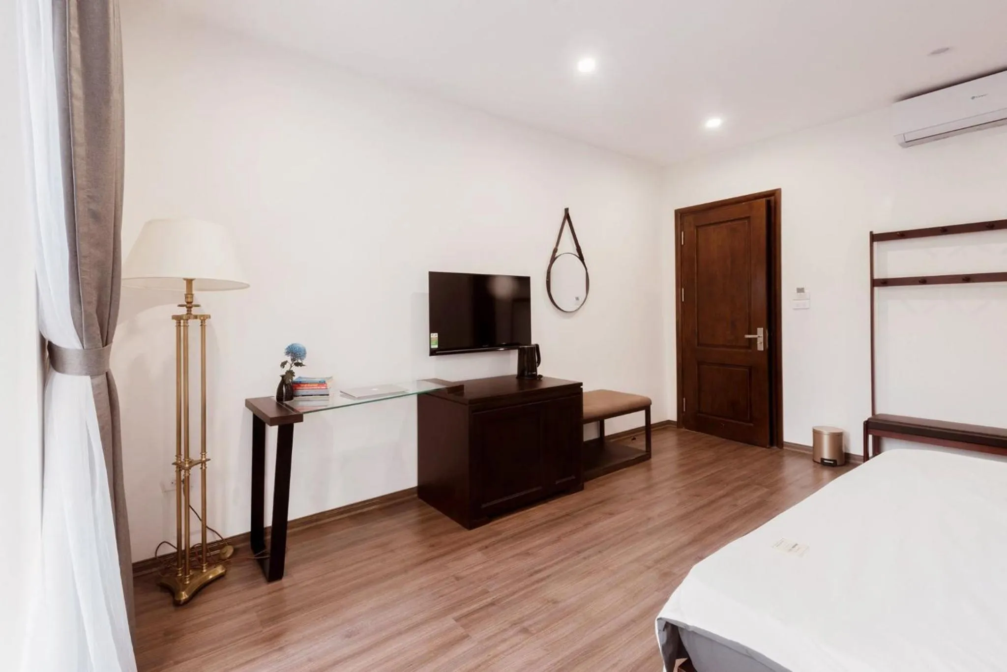 TV and multimedia, Bed in The Q Boutique and Home