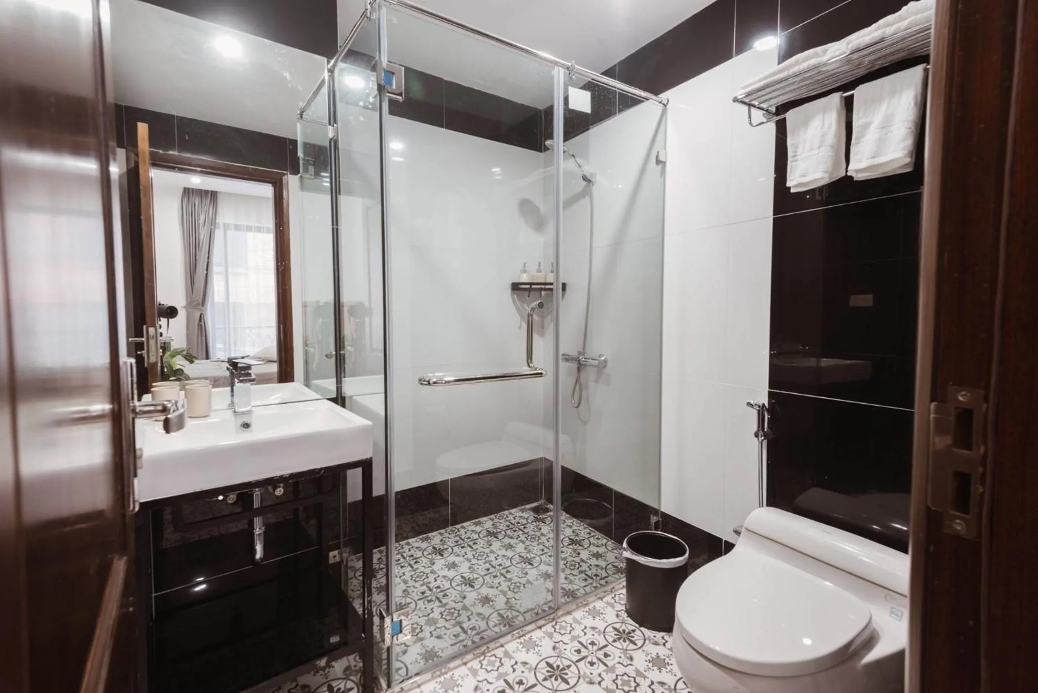 Shower in The Q Boutique and Home