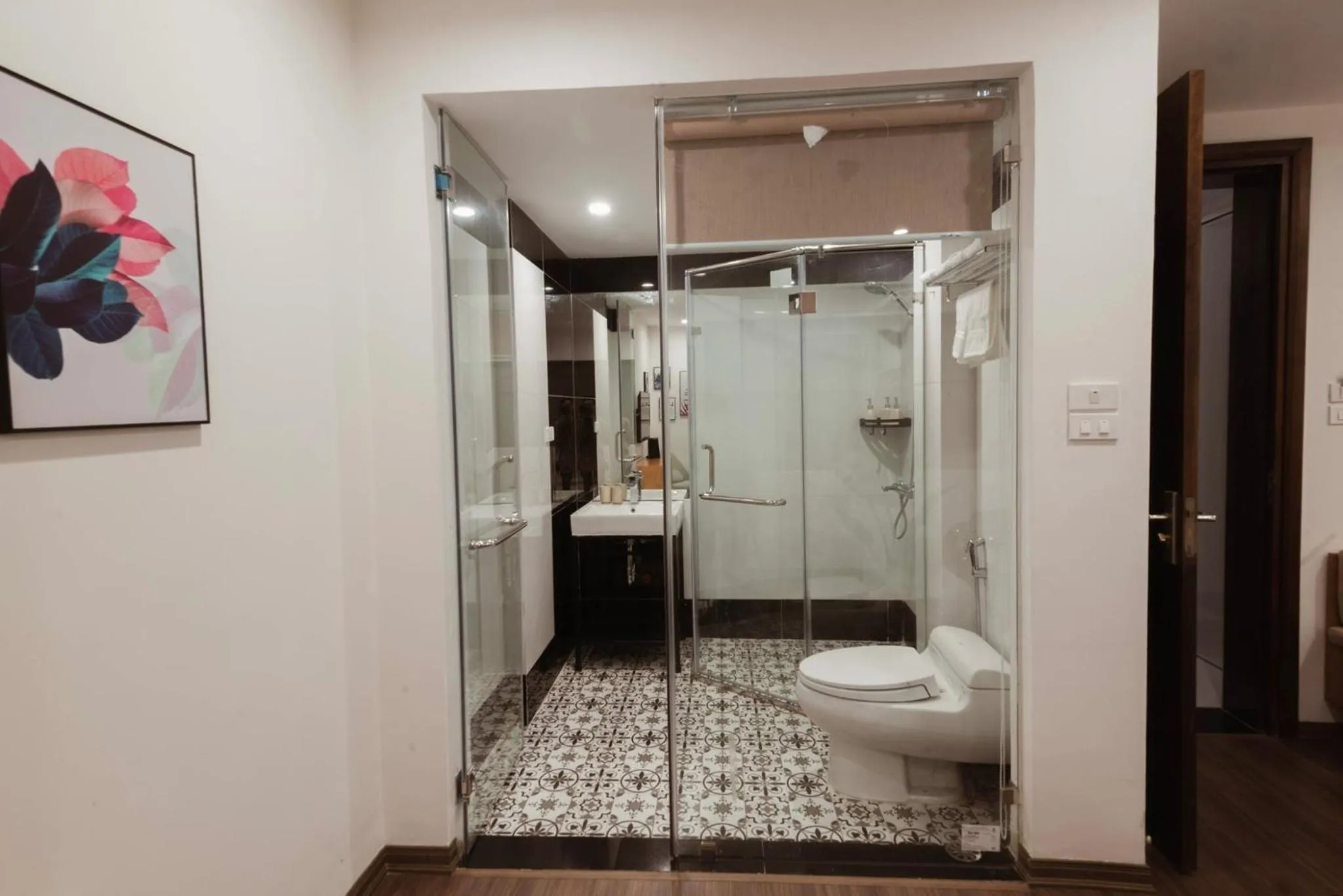 Shower in The Q Boutique and Home