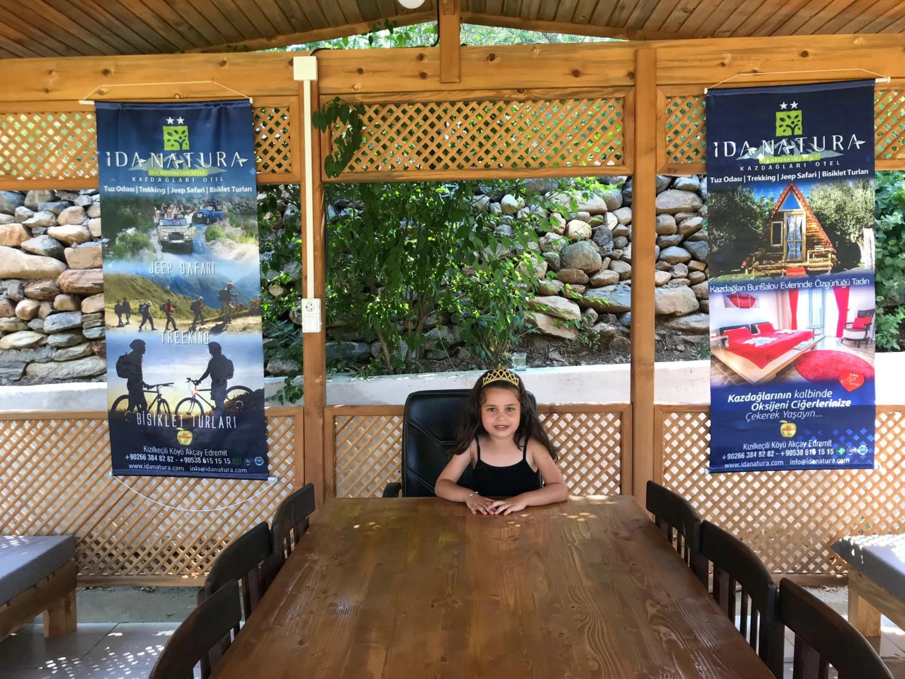 People in Kazdaglari Ida Natura Bungalov Hotel