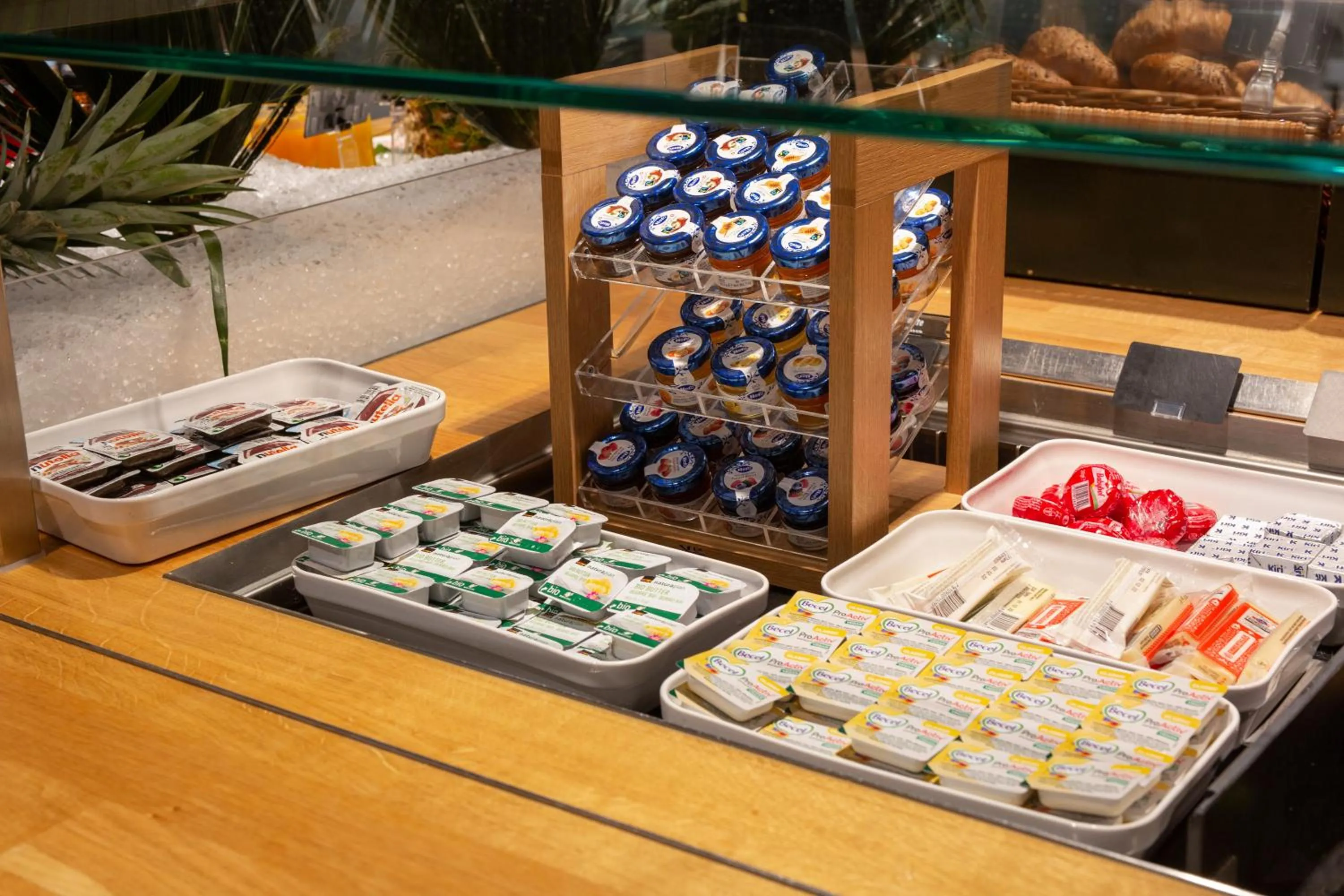 Buffet breakfast in Hotel Baslertor