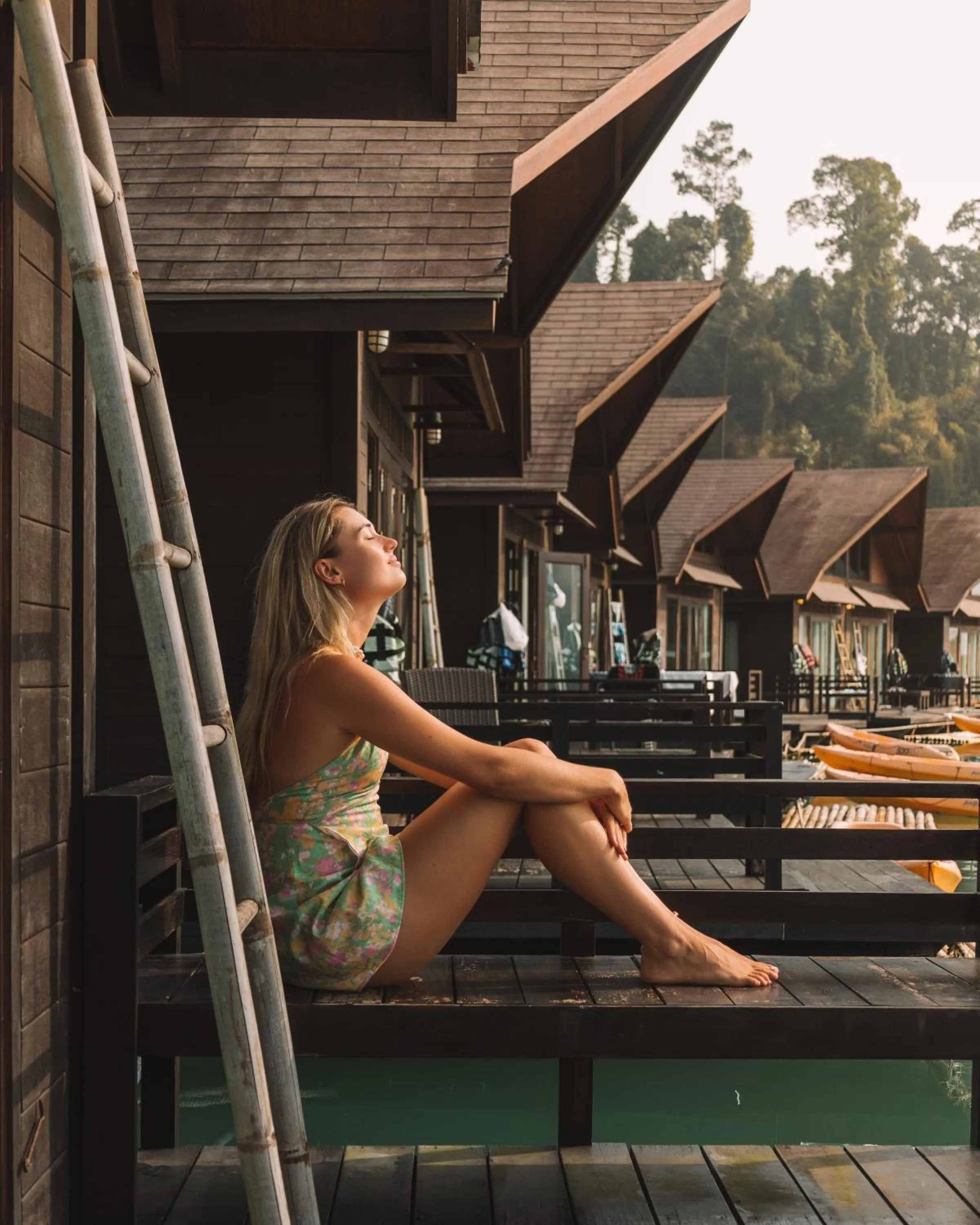 Day in 500 Rai Floating Resort