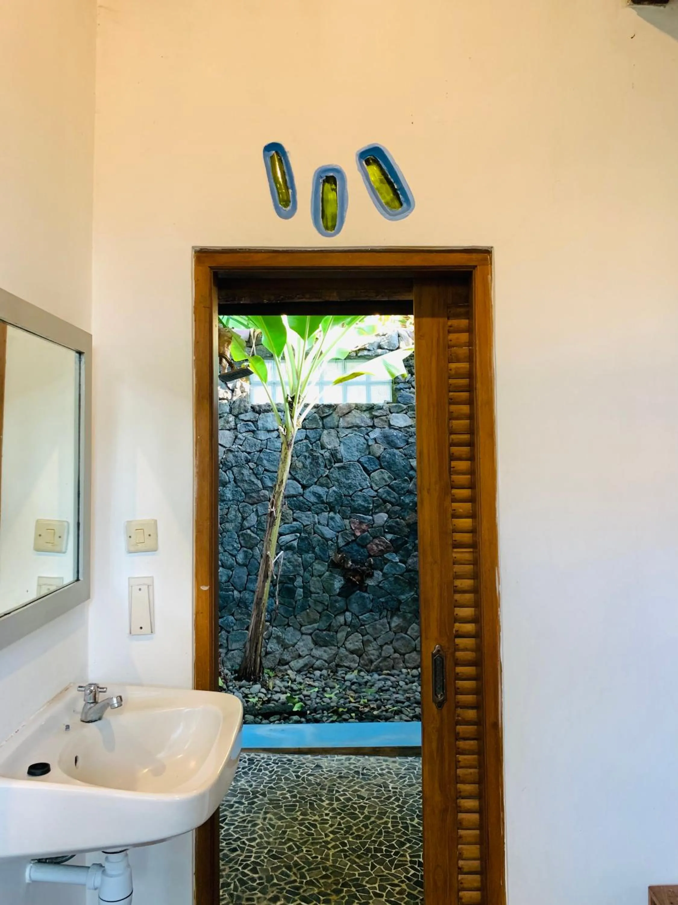 Bathroom in Yoga Lover