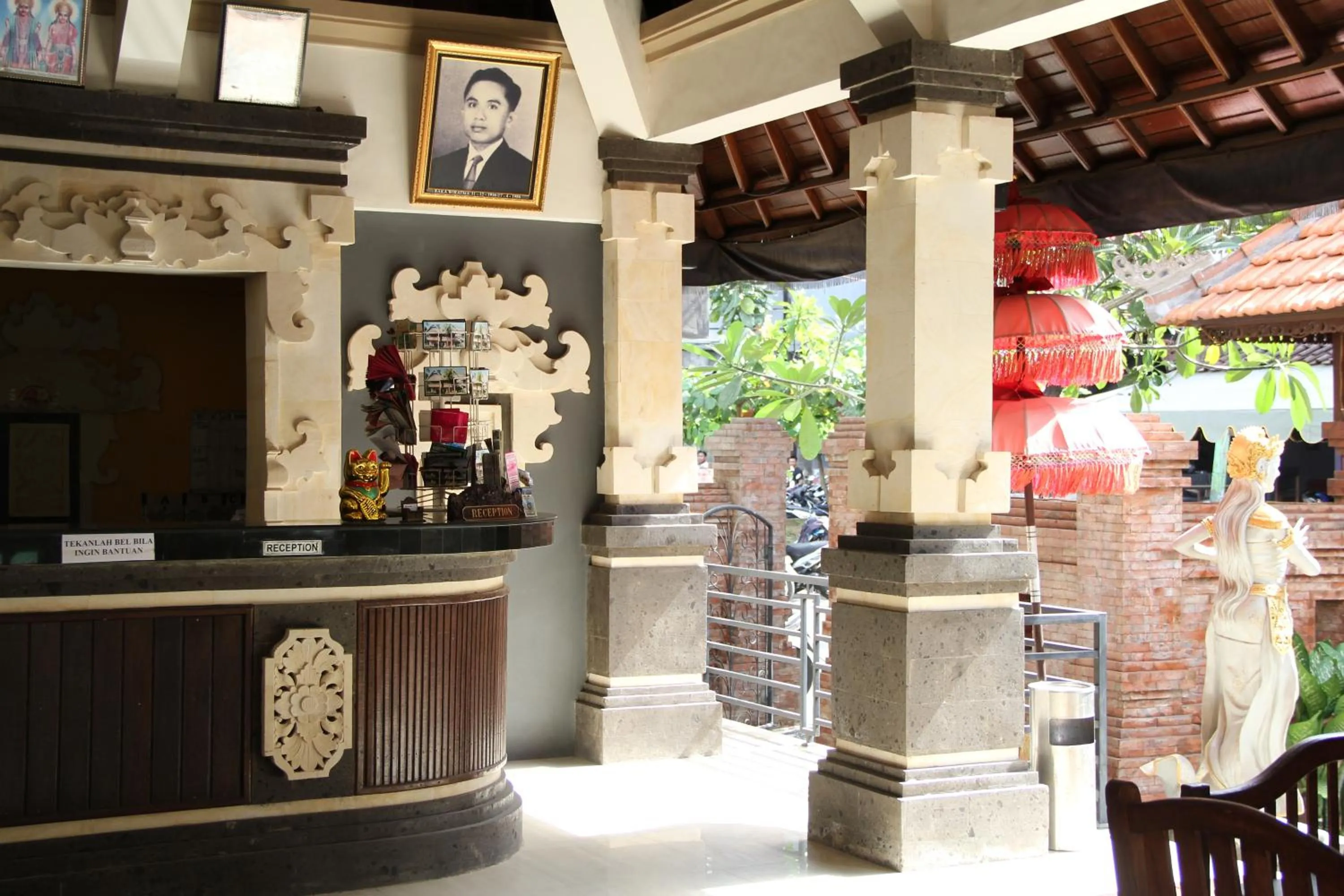 Lobby or reception in Troppo Zone Puri Rama Resort Kuta