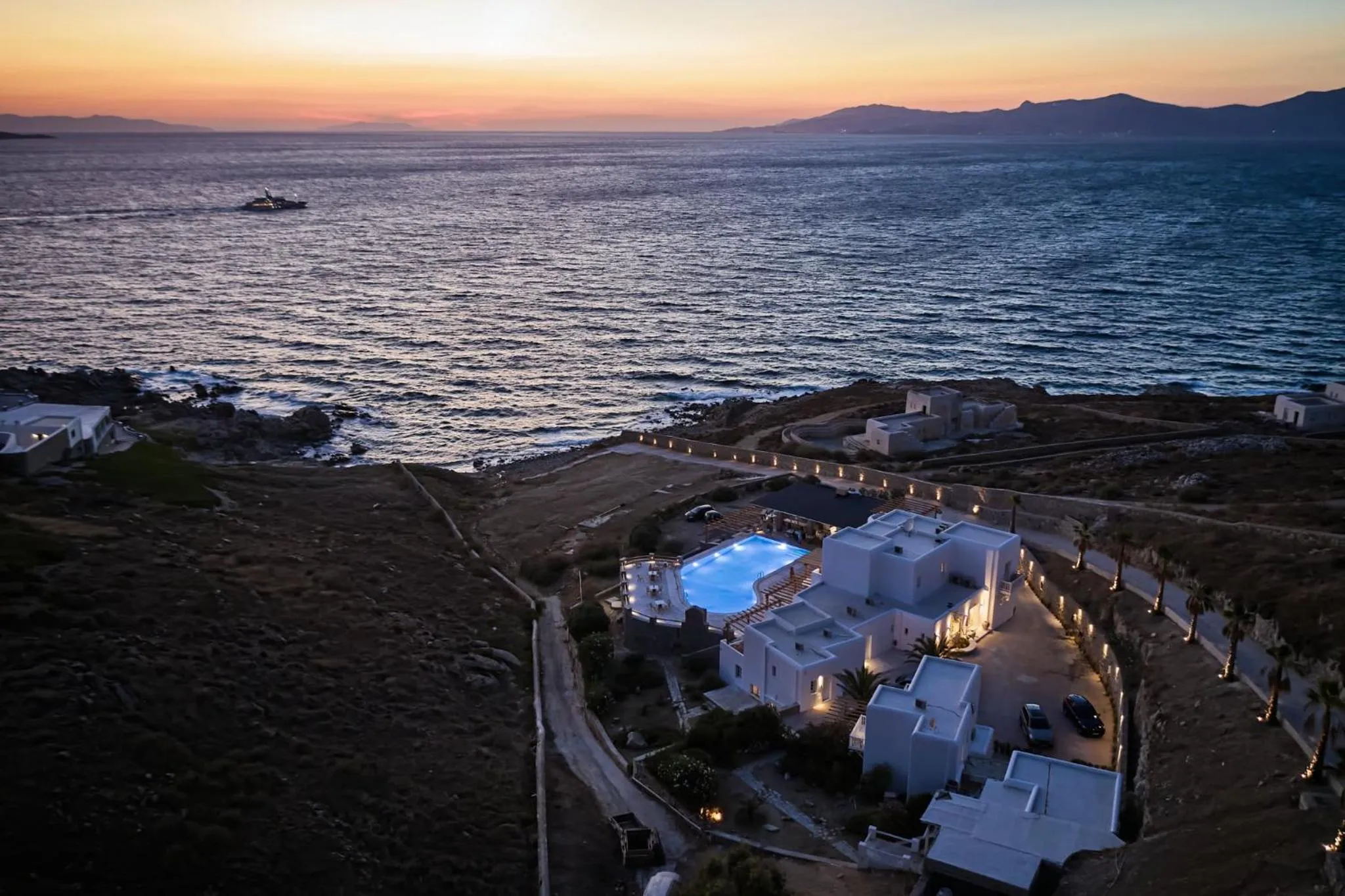 Property building in Ubud Mykonos