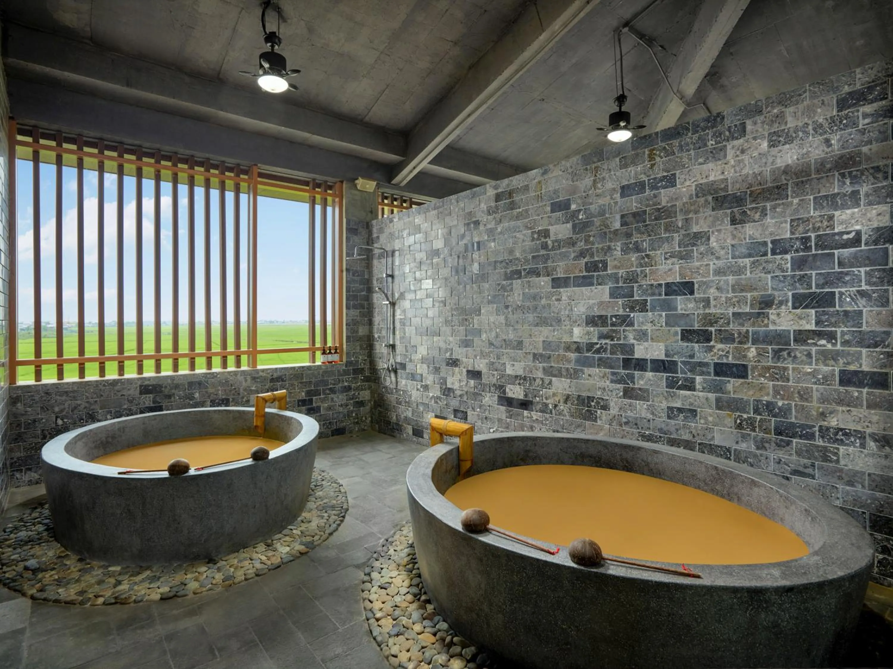 Spa and wellness centre/facilities in Kobi Onsen Resort Hue, Affiliated by Melia