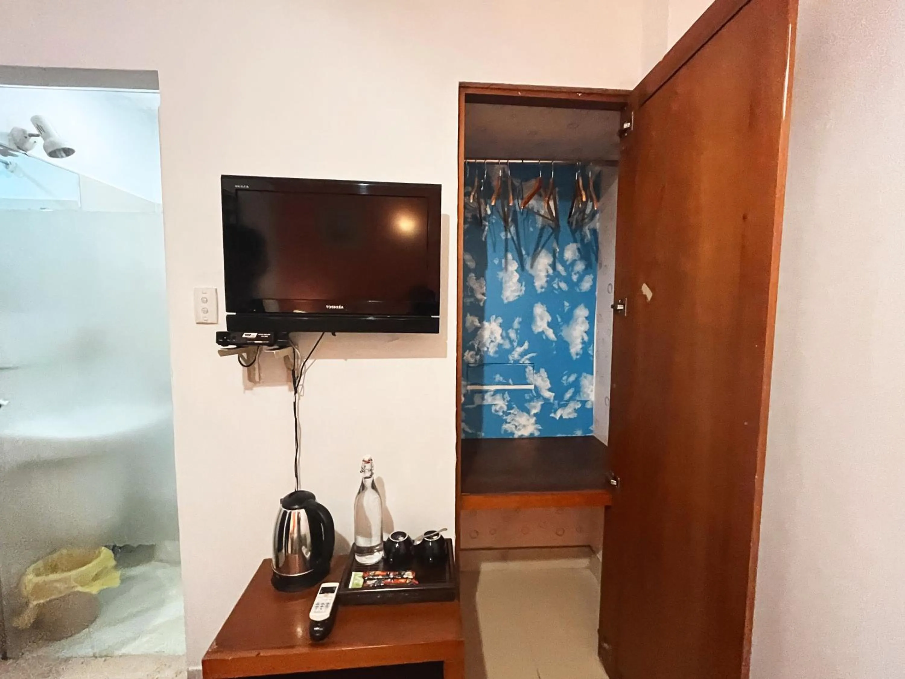 TV and multimedia in The Alley Saigon Hotel