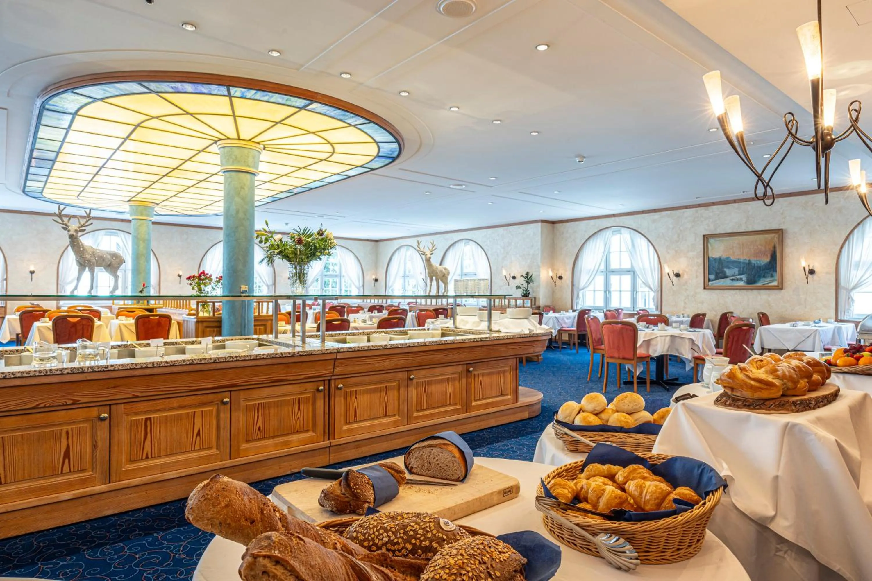 Restaurant/places to eat in Central Sporthotel Davos