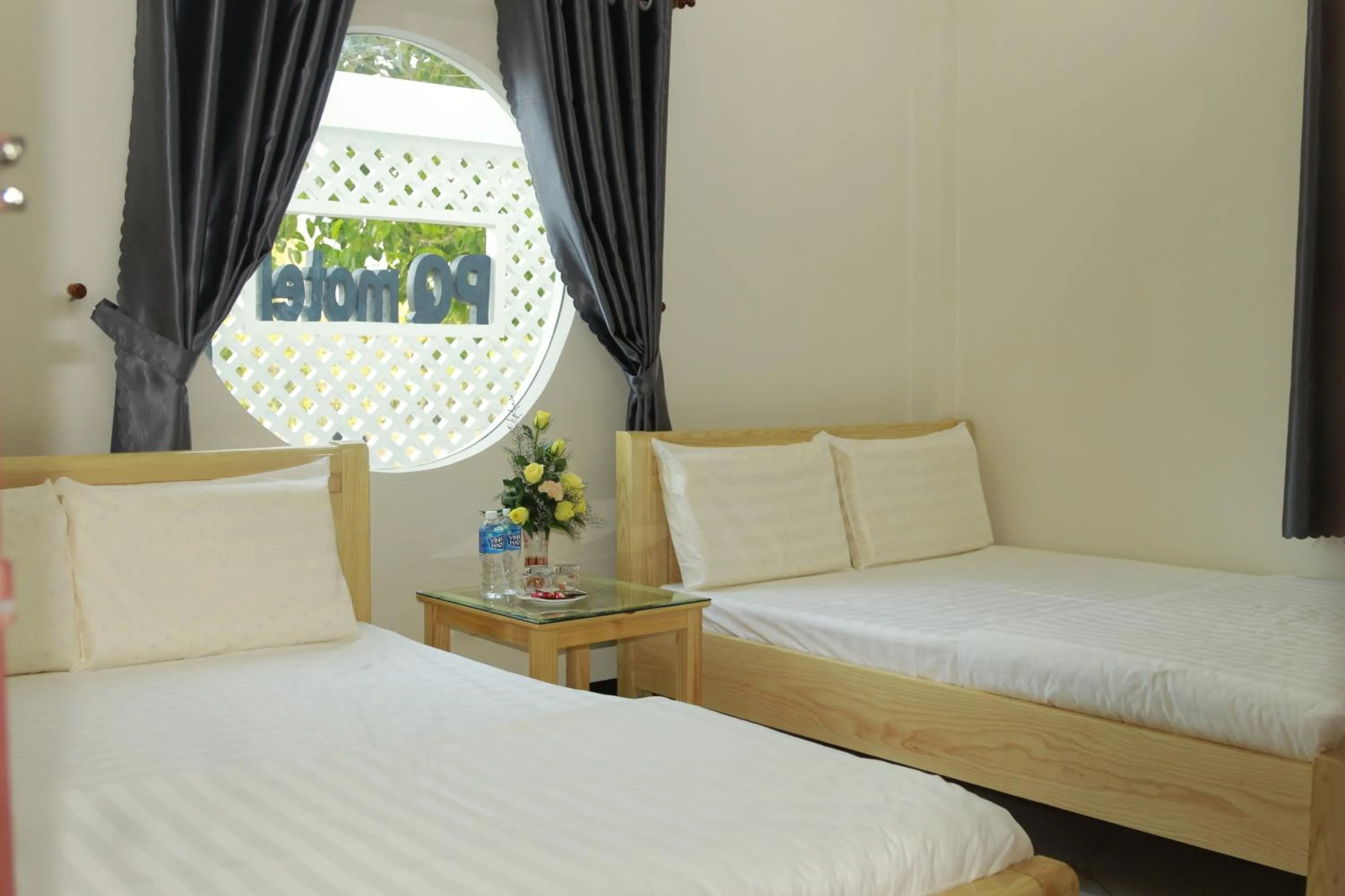 Bed in PHUONG QUYEN hotel