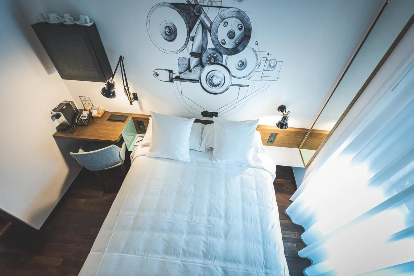 Bed in Hotel Bernina Geneva