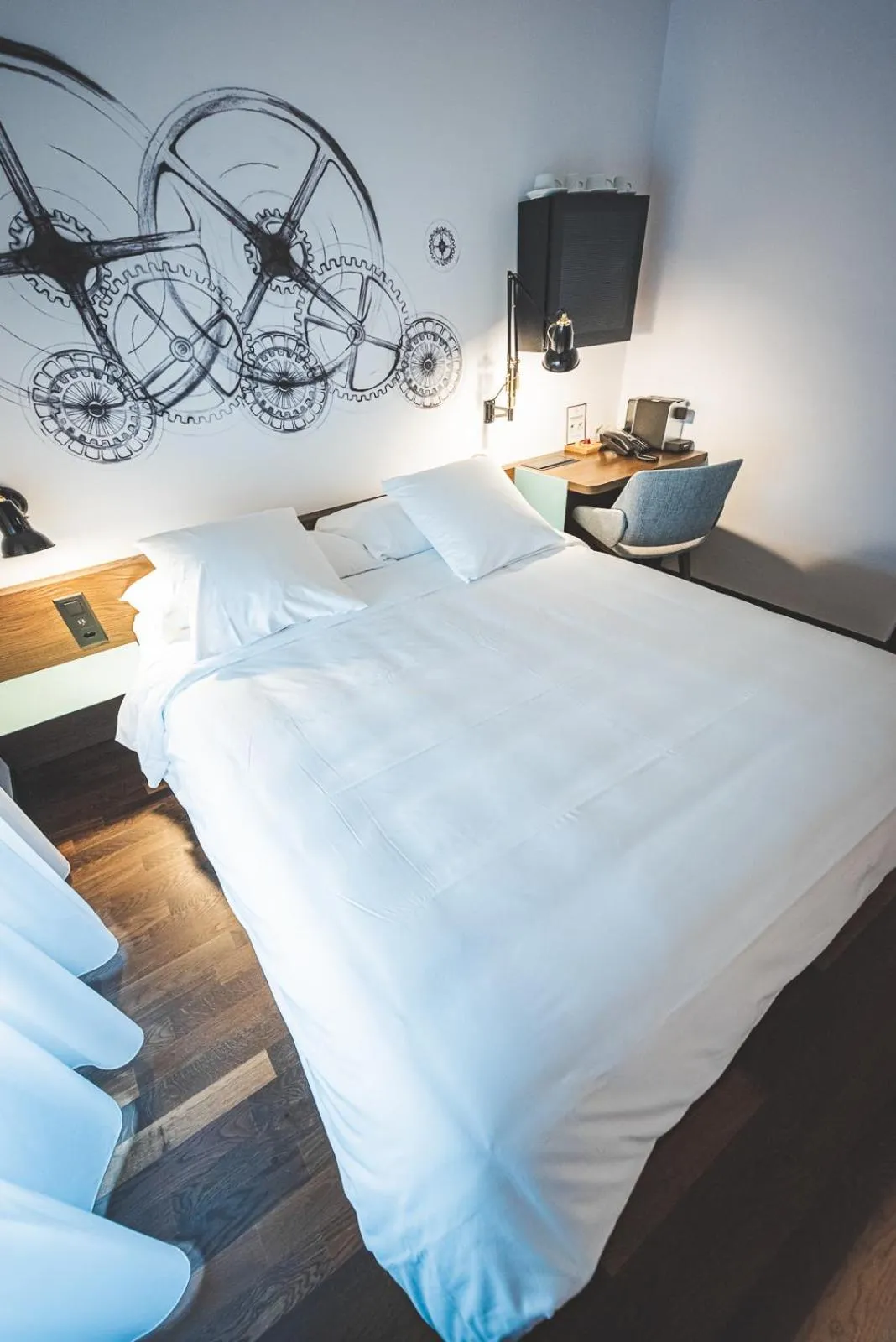 Bed in Hotel Bernina Geneva