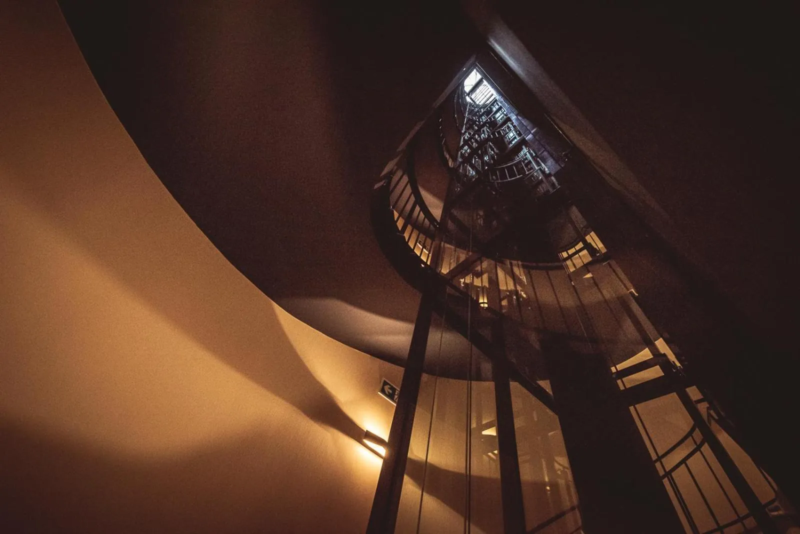 Property building in Hotel Bernina Geneva