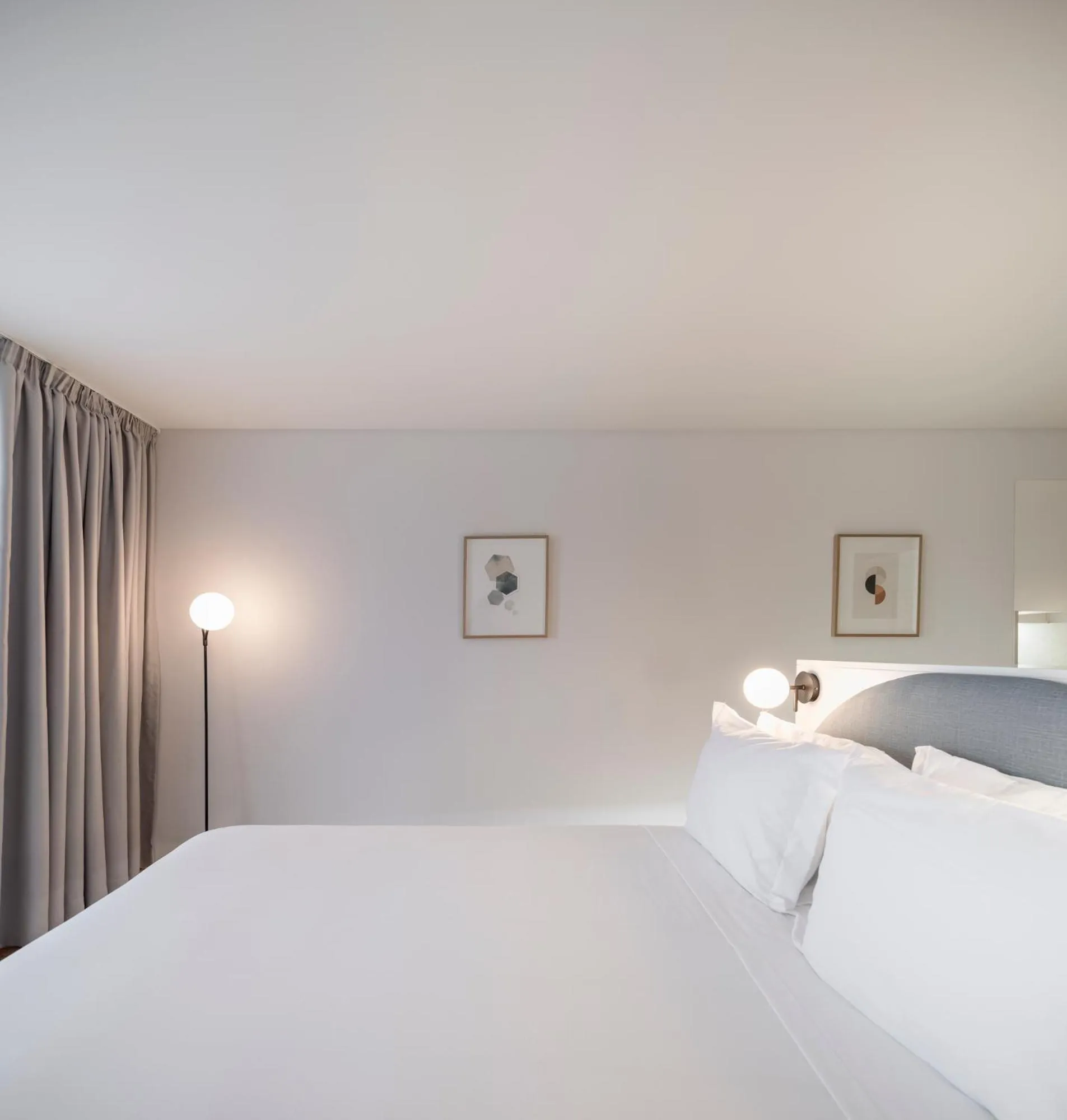 Bedroom, Bed in Lisbon Serviced Apartments - Mouraria
