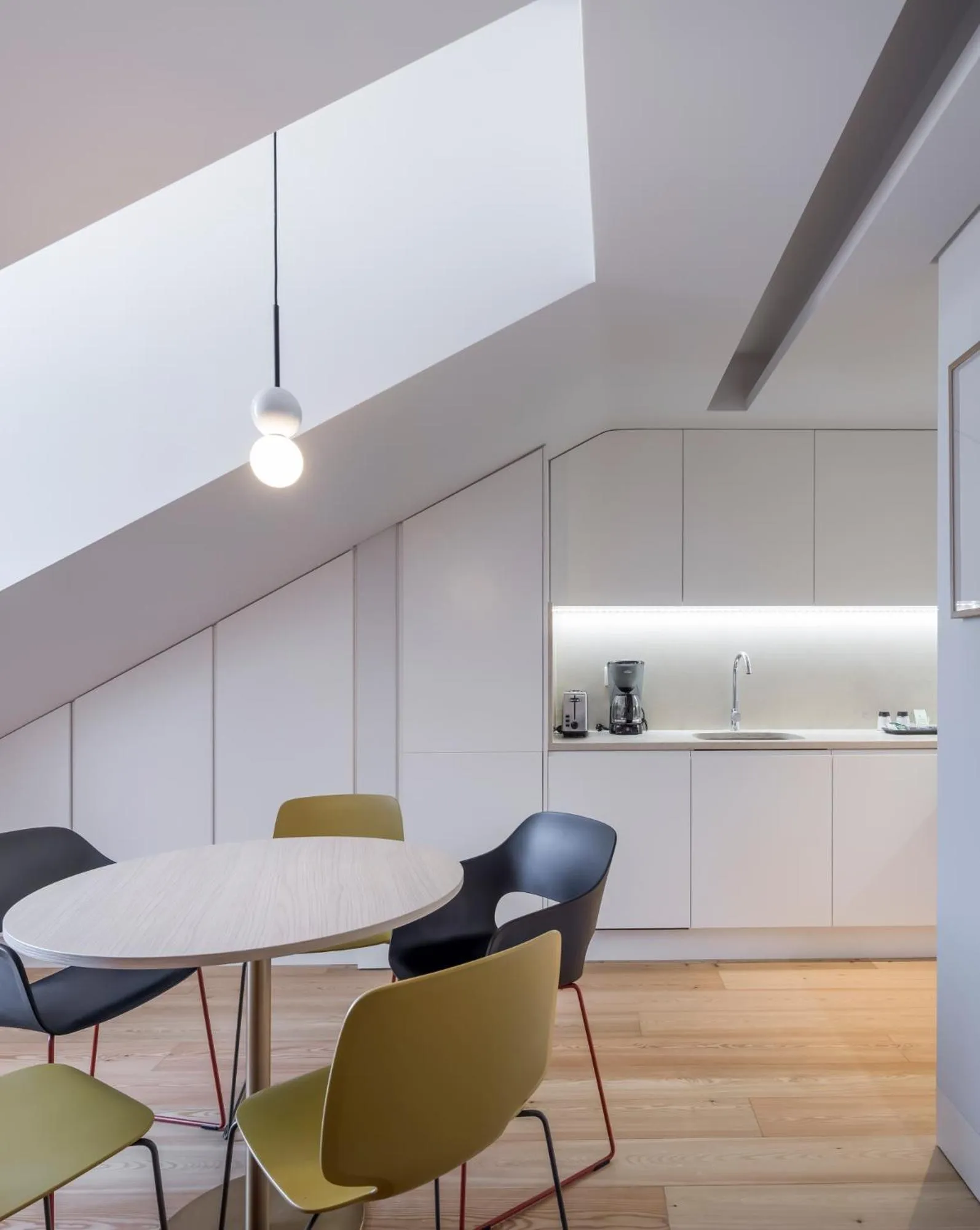 Kitchen or kitchenette in Lisbon Serviced Apartments - Mouraria