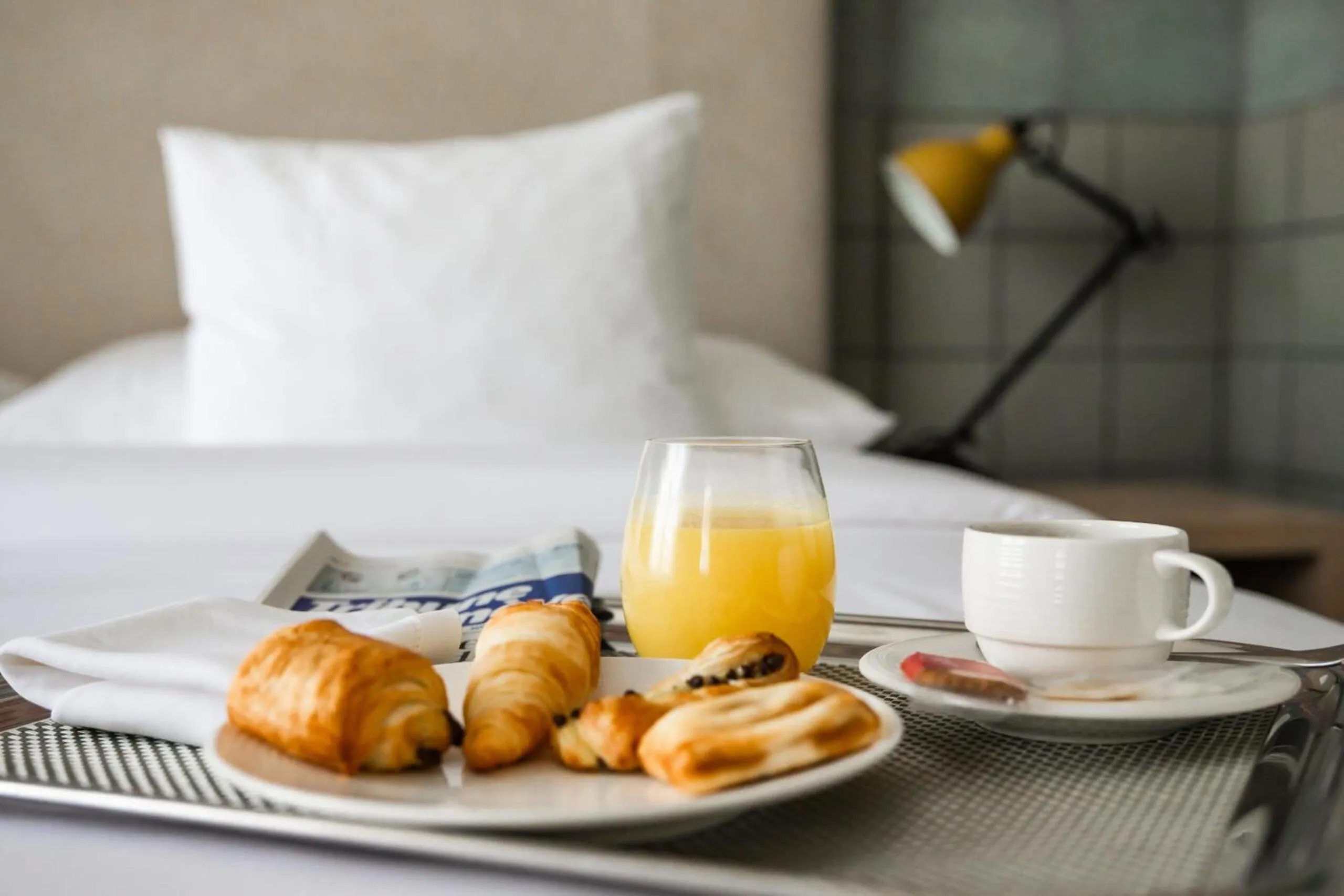 Bed in Hotel Mon Repos