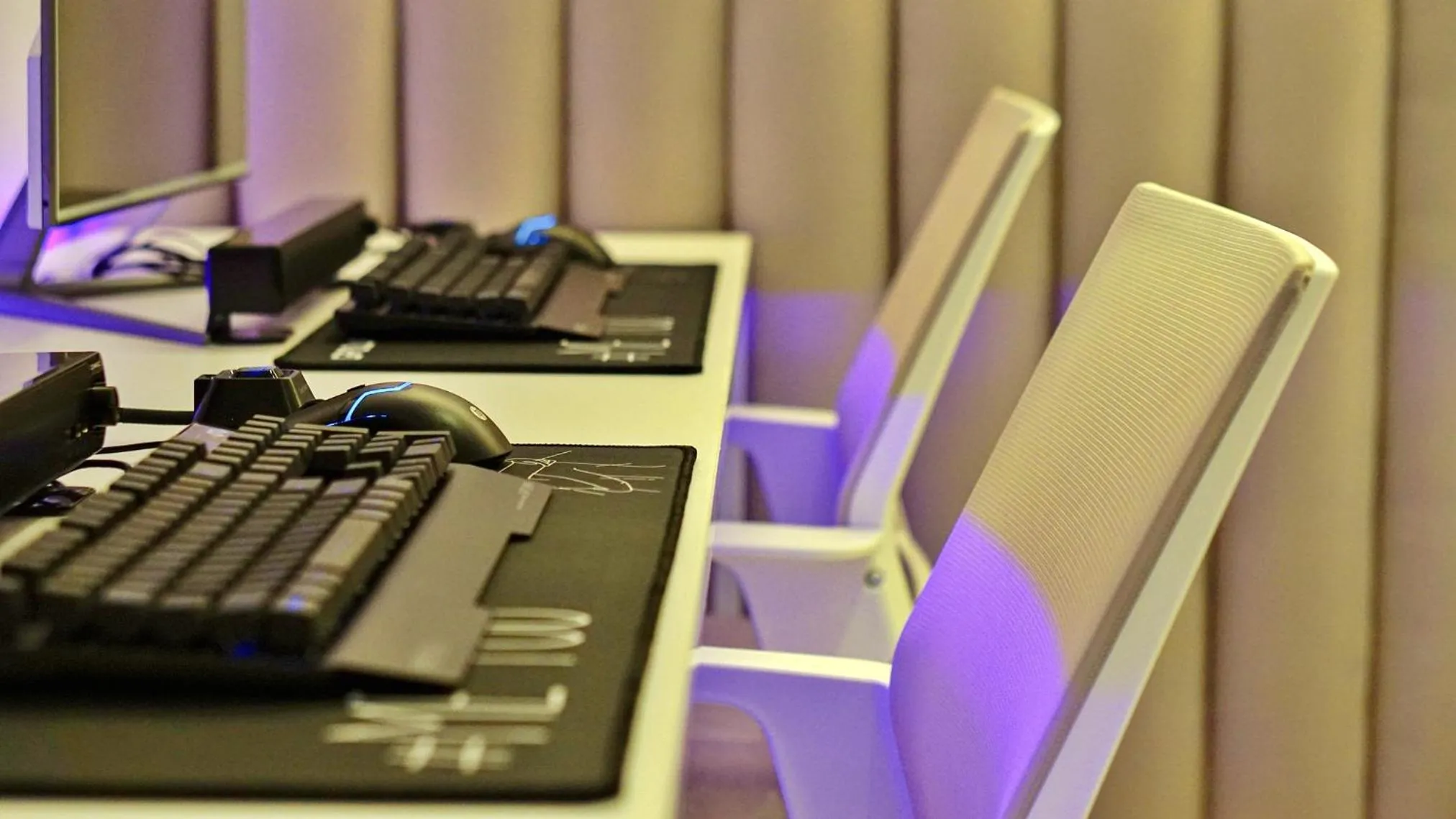 Knockin Hotel Daejeon by Aank