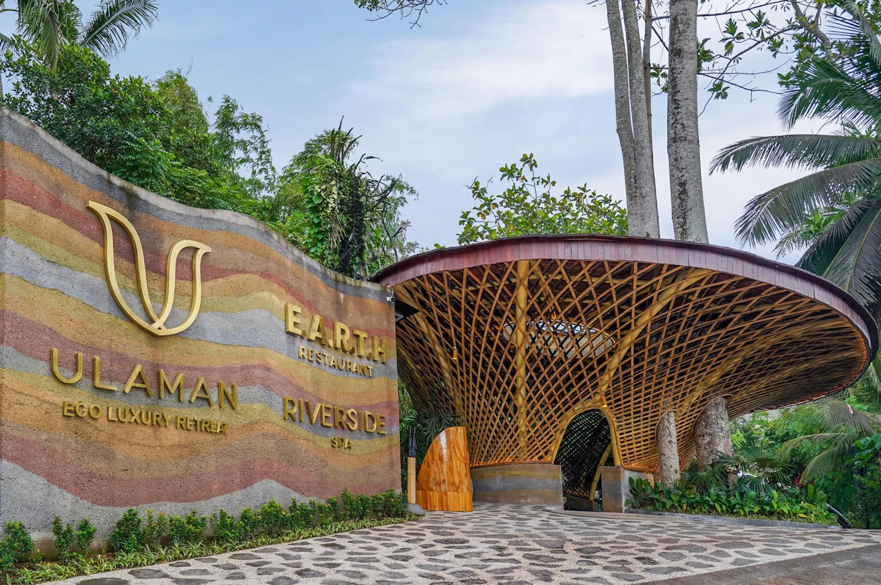 Lobby or reception in Ulaman Eco Luxury Resort