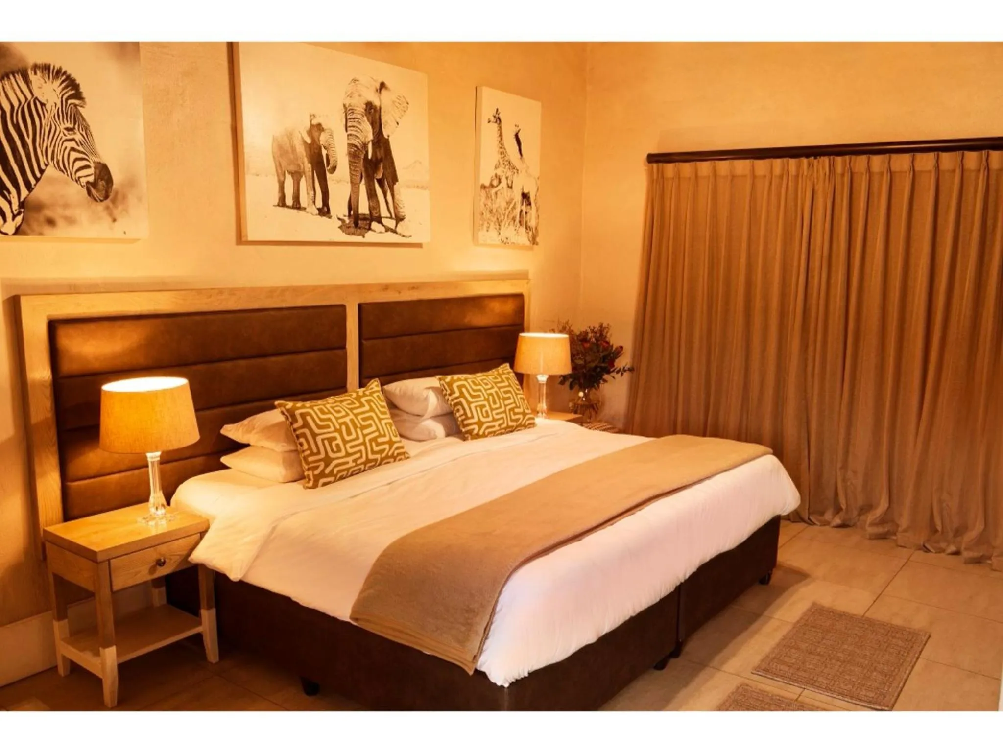 Bed in Aquila Private Game Reserve & Spa
