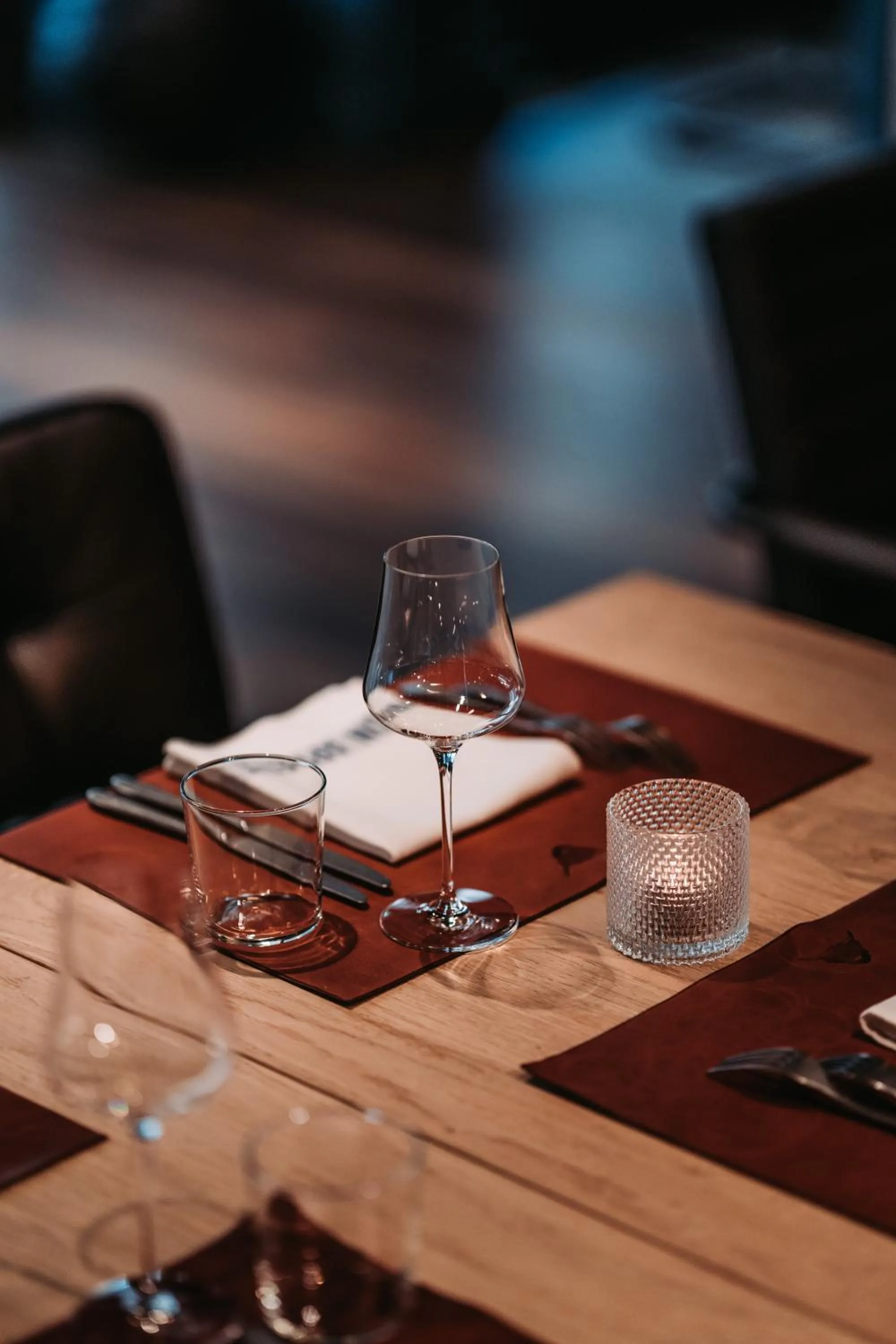 Restaurant/places to eat in The HEY HOTEL