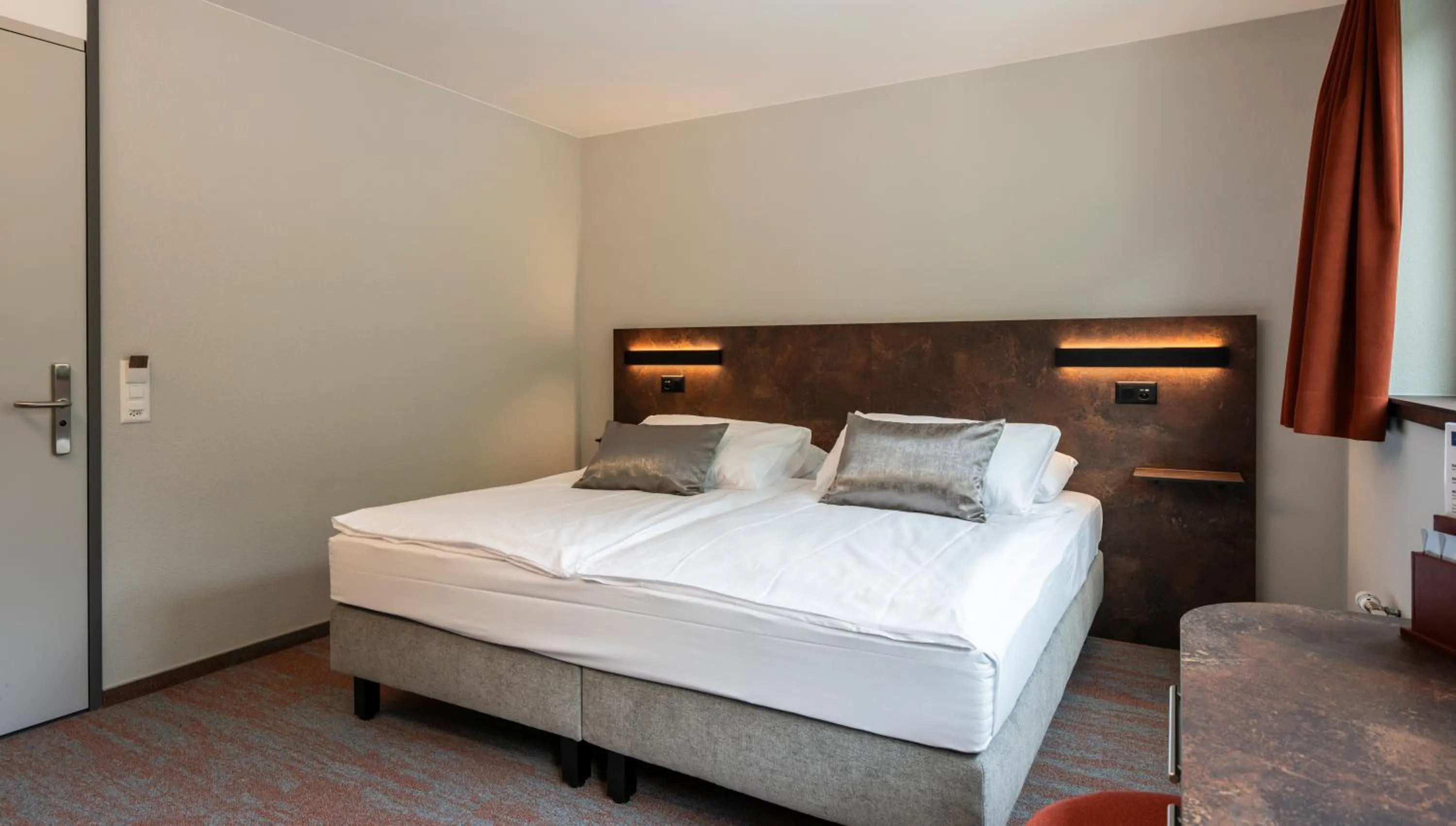 Bed in Hotel Metropole Interlaken