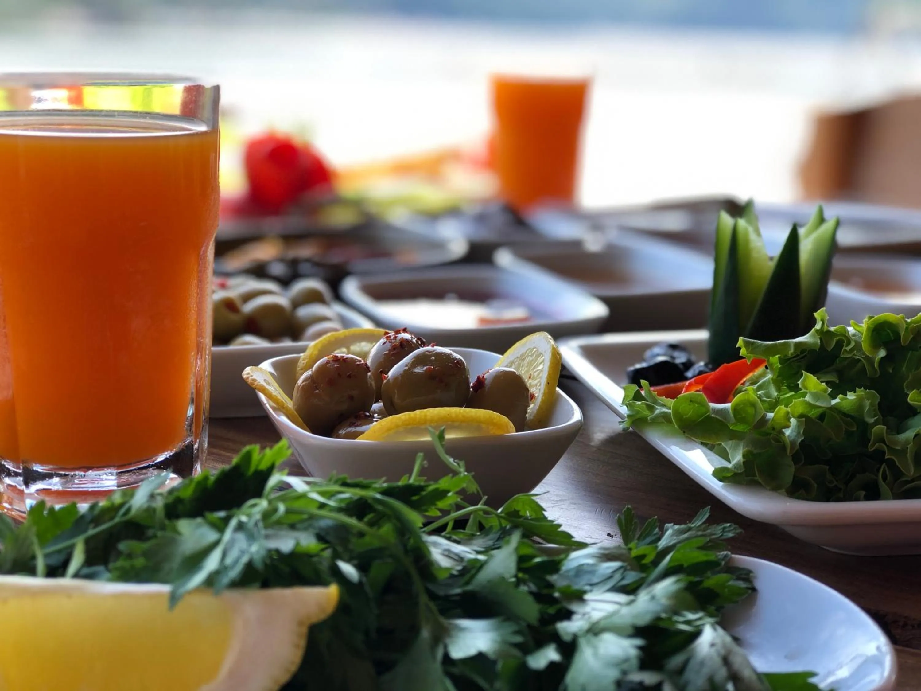 Food and drinks in Green Pine Bungalows & Beach Luxury Concept