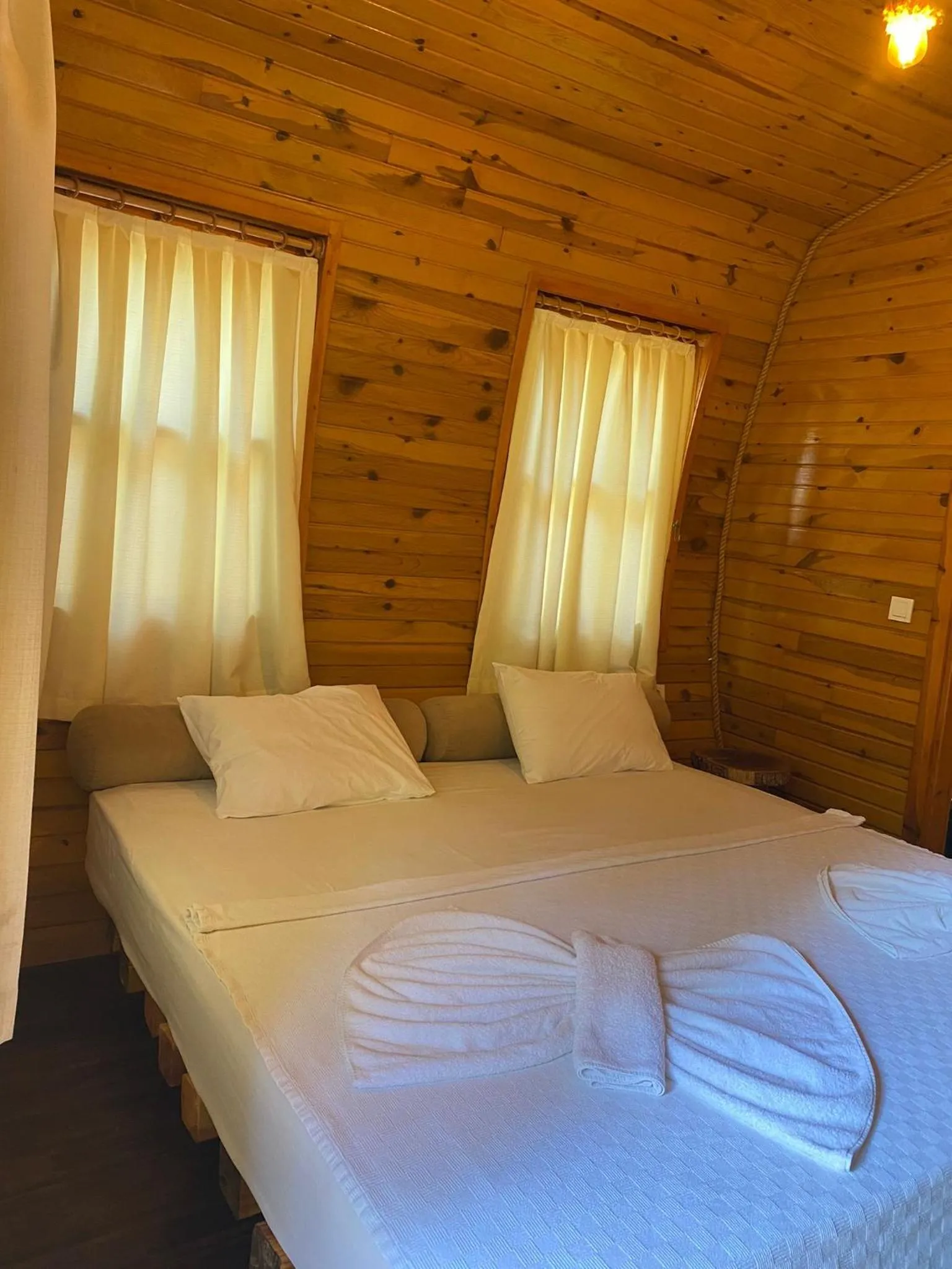 Photo of the whole room in Green Pine Bungalows & Beach Luxury Concept