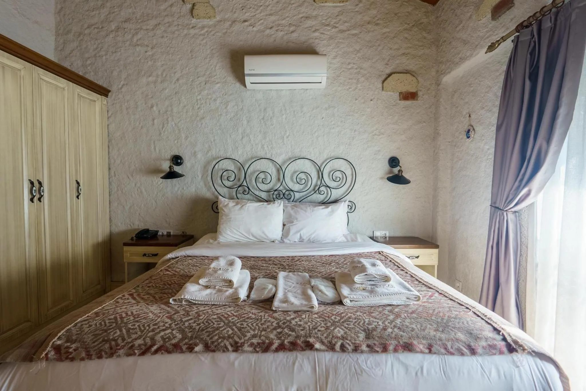 Bed in Alaçatı Aura Plus