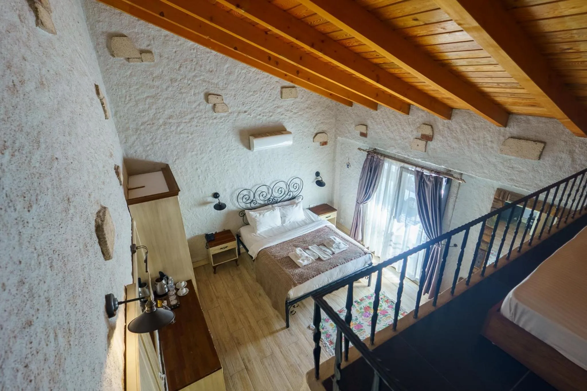 Bed in Alaçatı Aura Plus