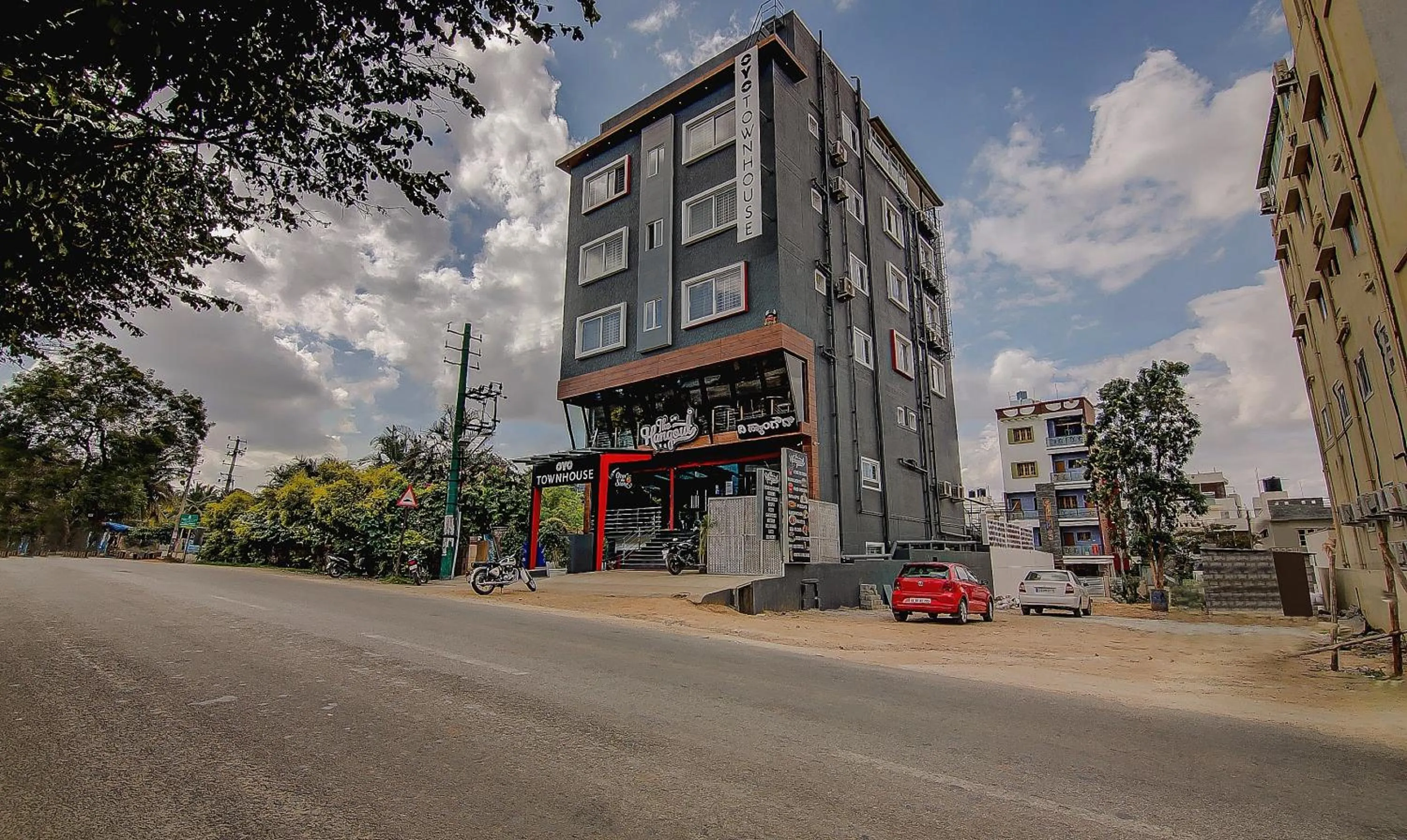 Facade/entrance in Super Townhouse Global Village Tech Park Near Kengeri Bus Terminal Metro Station