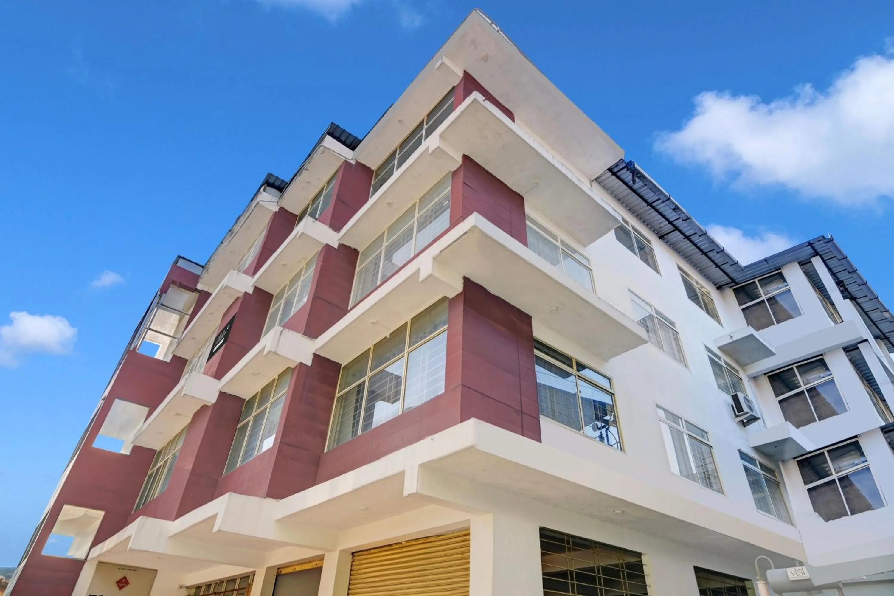 Facade/entrance in Super Collection O Madikeri City Center Near KSRTC Bus Stand Coorg Formerly Hotel Ragsys